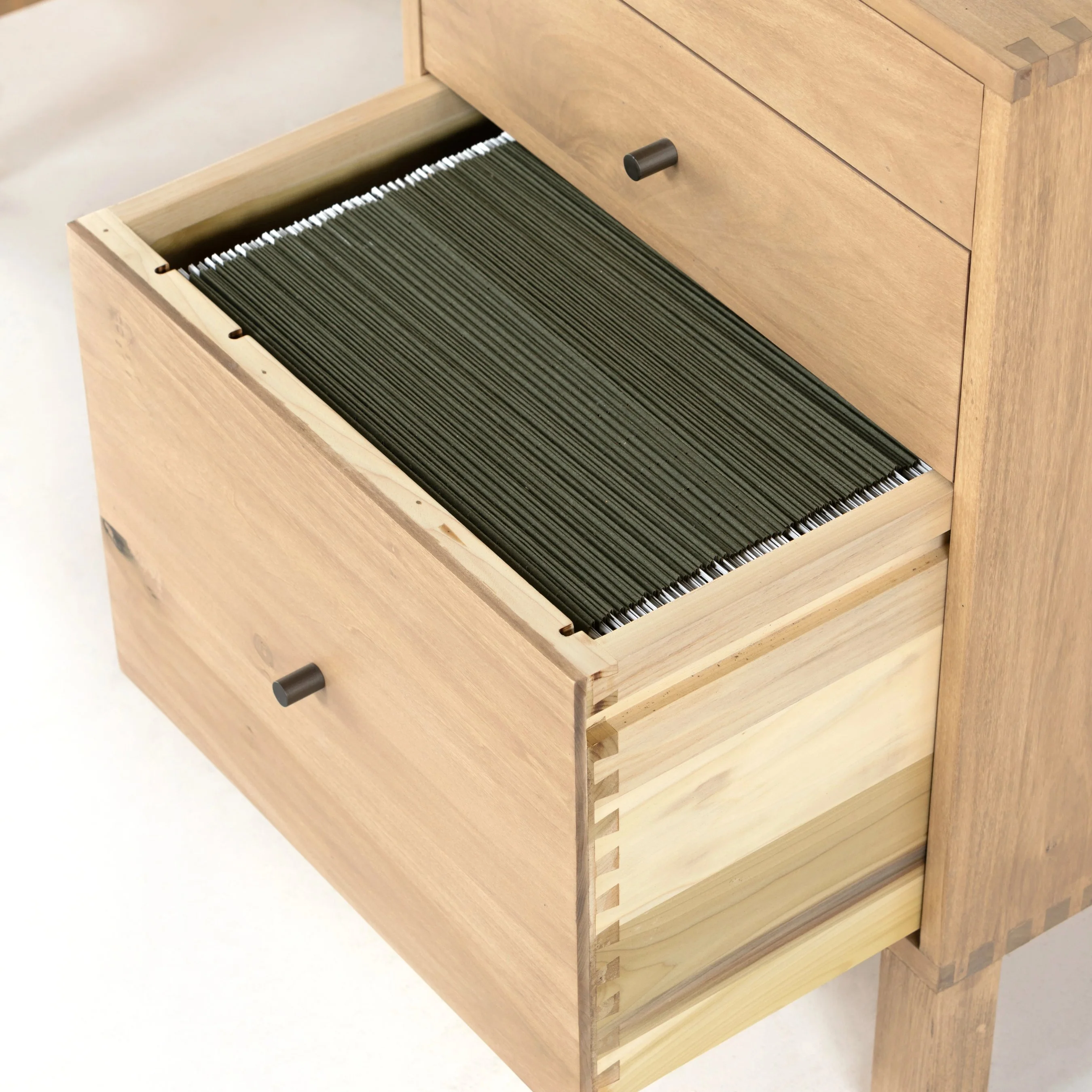 Isador Executive Desk - Image 20