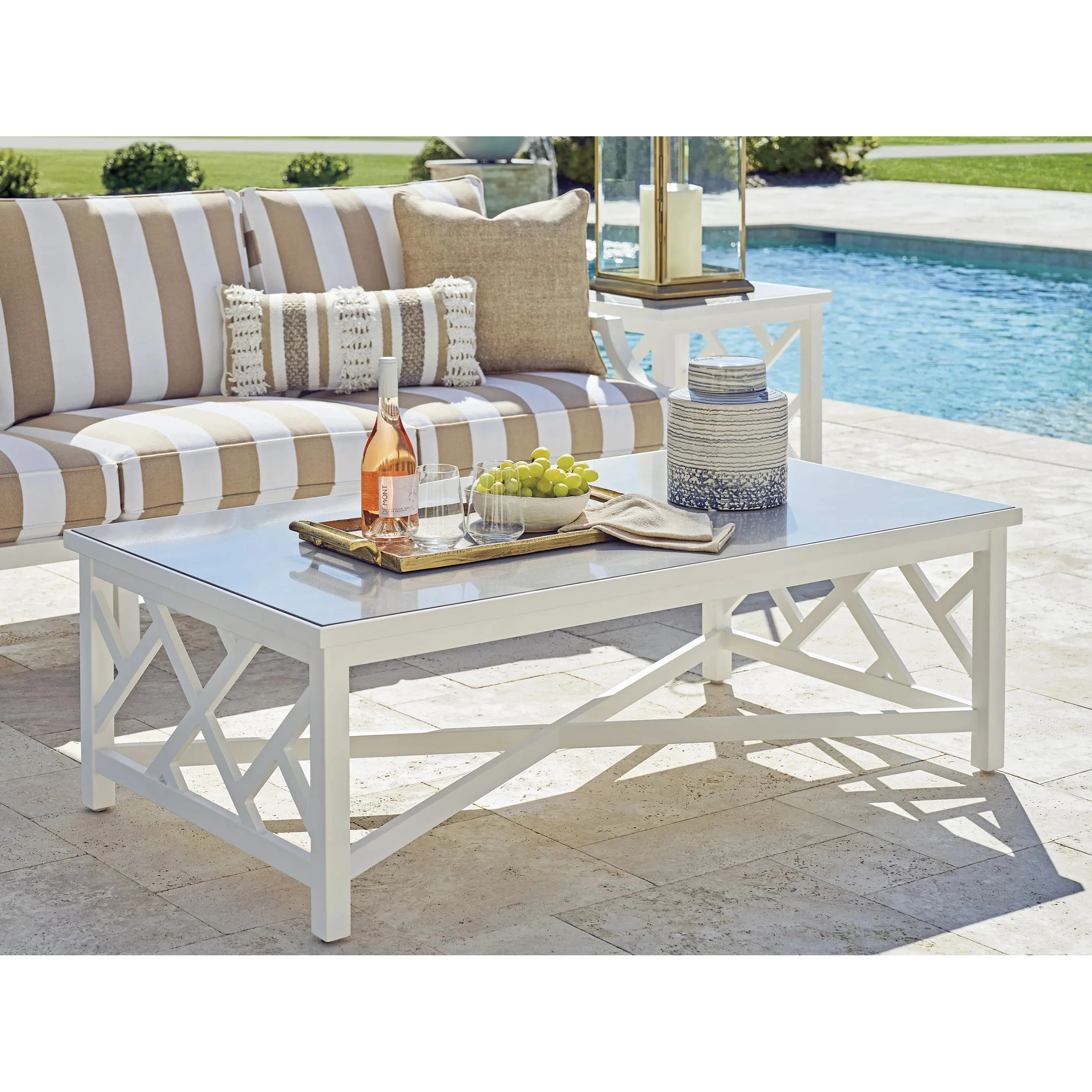 Island Classic Rectangular Cocktail Table - Image 4