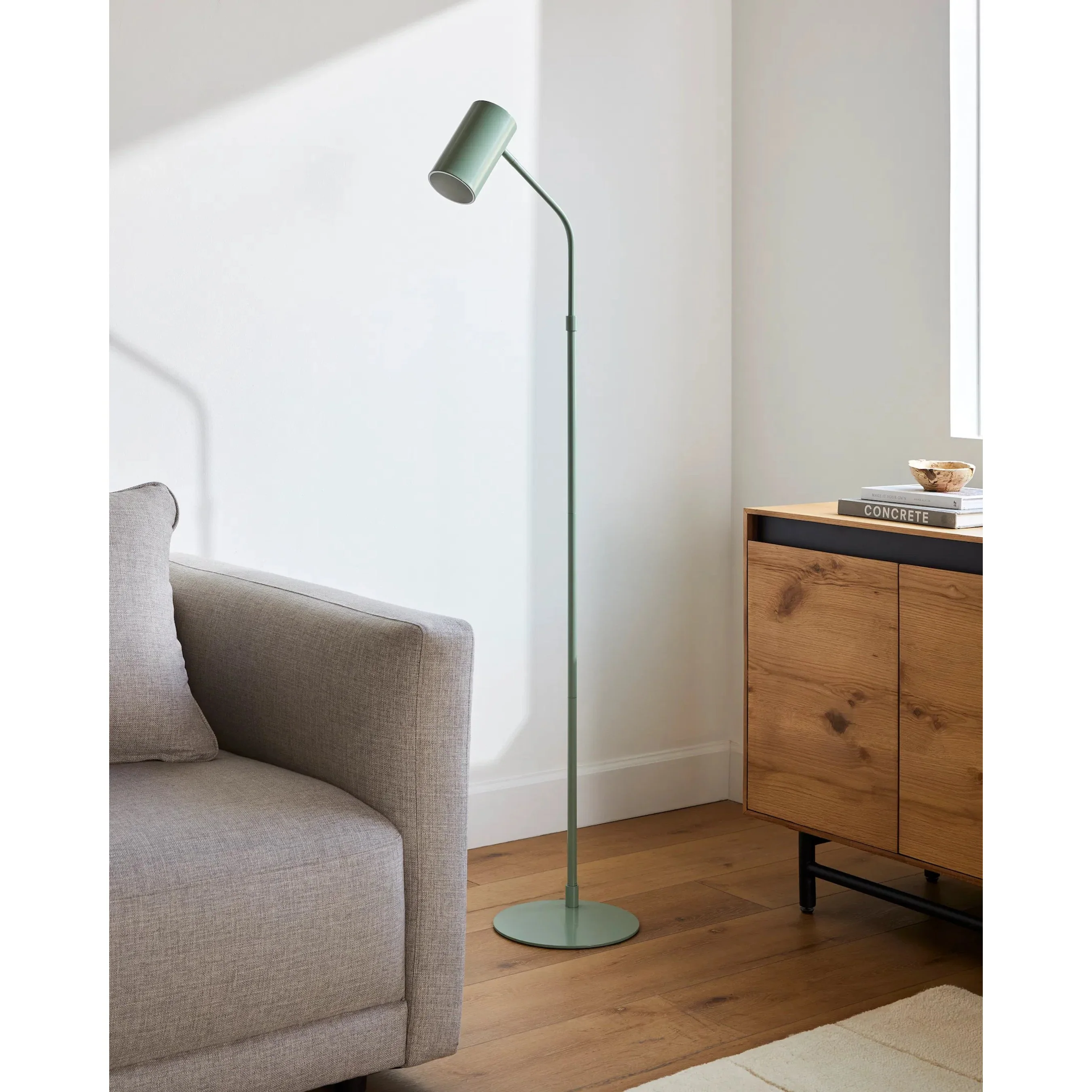 Ivel Floor Lamp - 538387 - Image 6