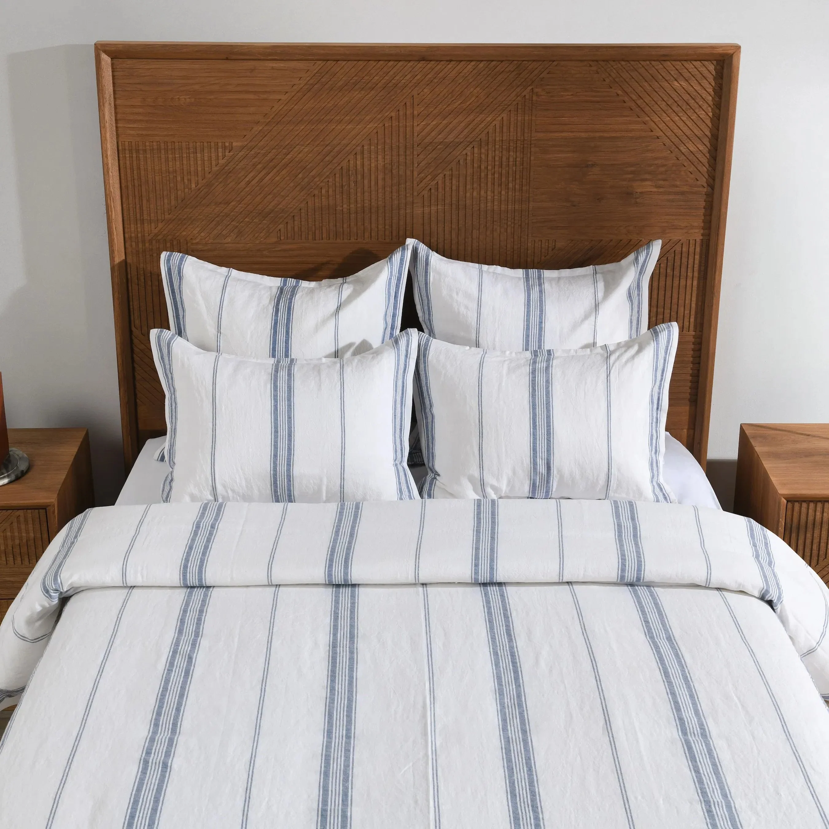 Jayson 3-Piece Linen Blend Fabric Duvet - Image 3