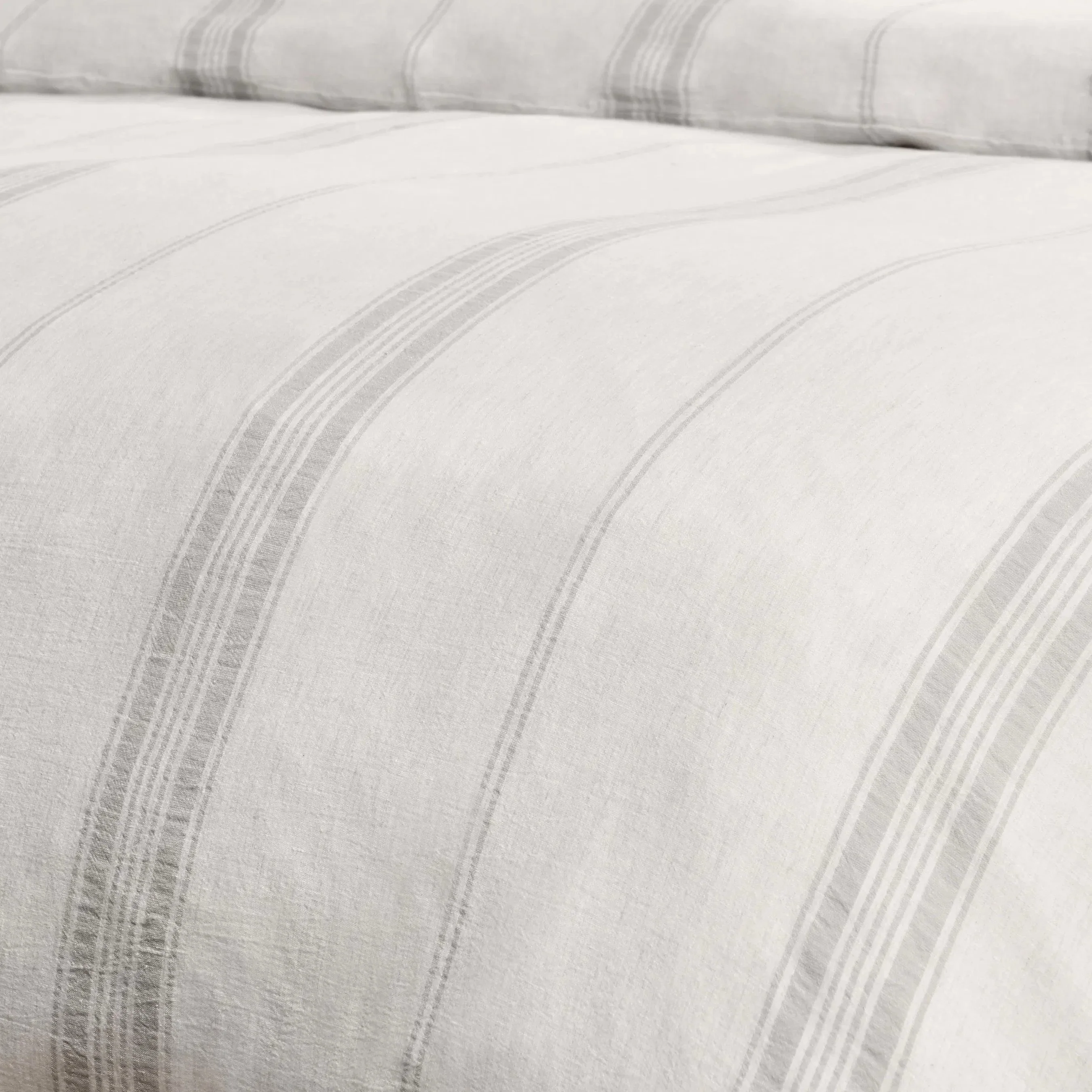 Jayson 3-Piece Linen Blend Fabric Duvet - Image 8