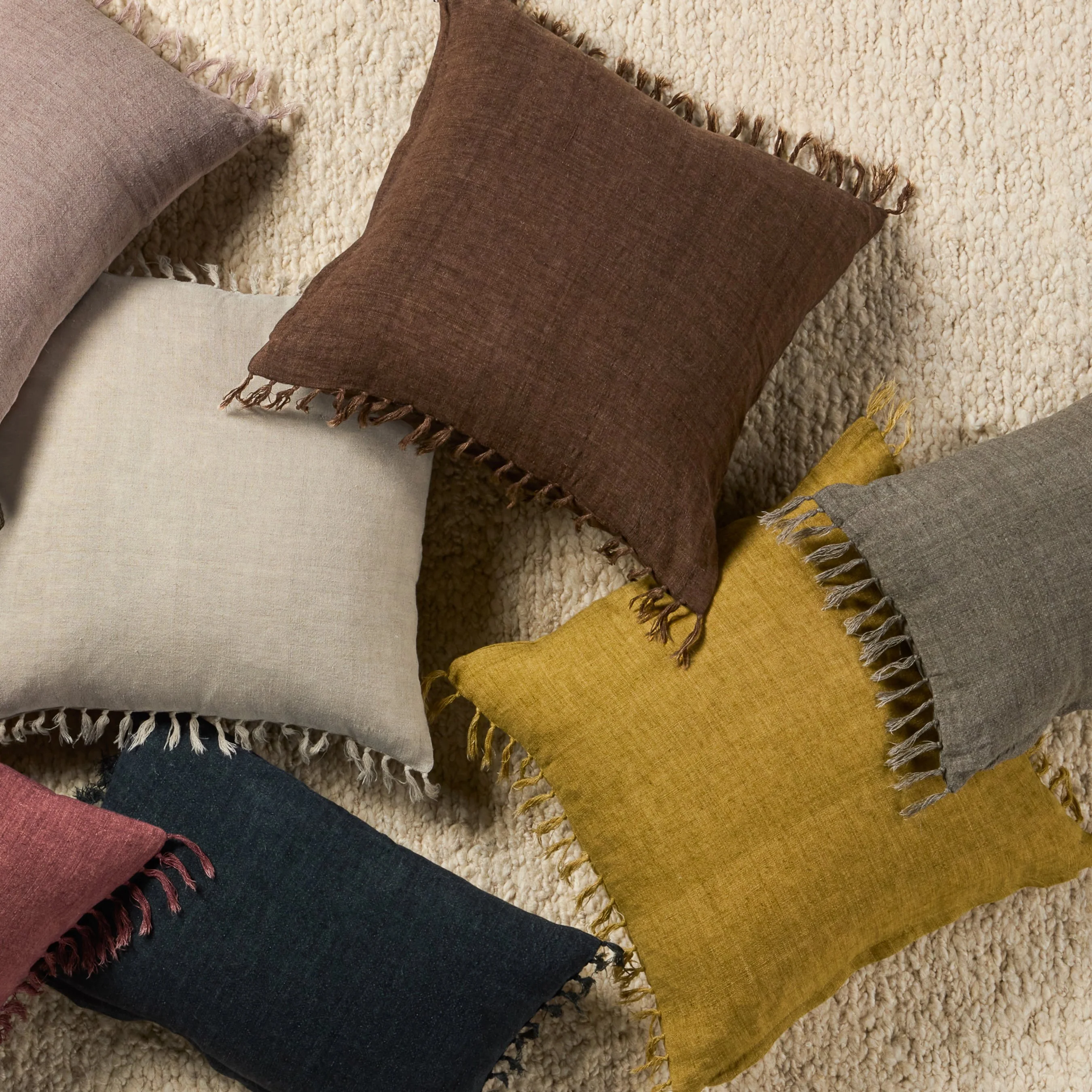 Jemina JEM01 Pillow - Image 31