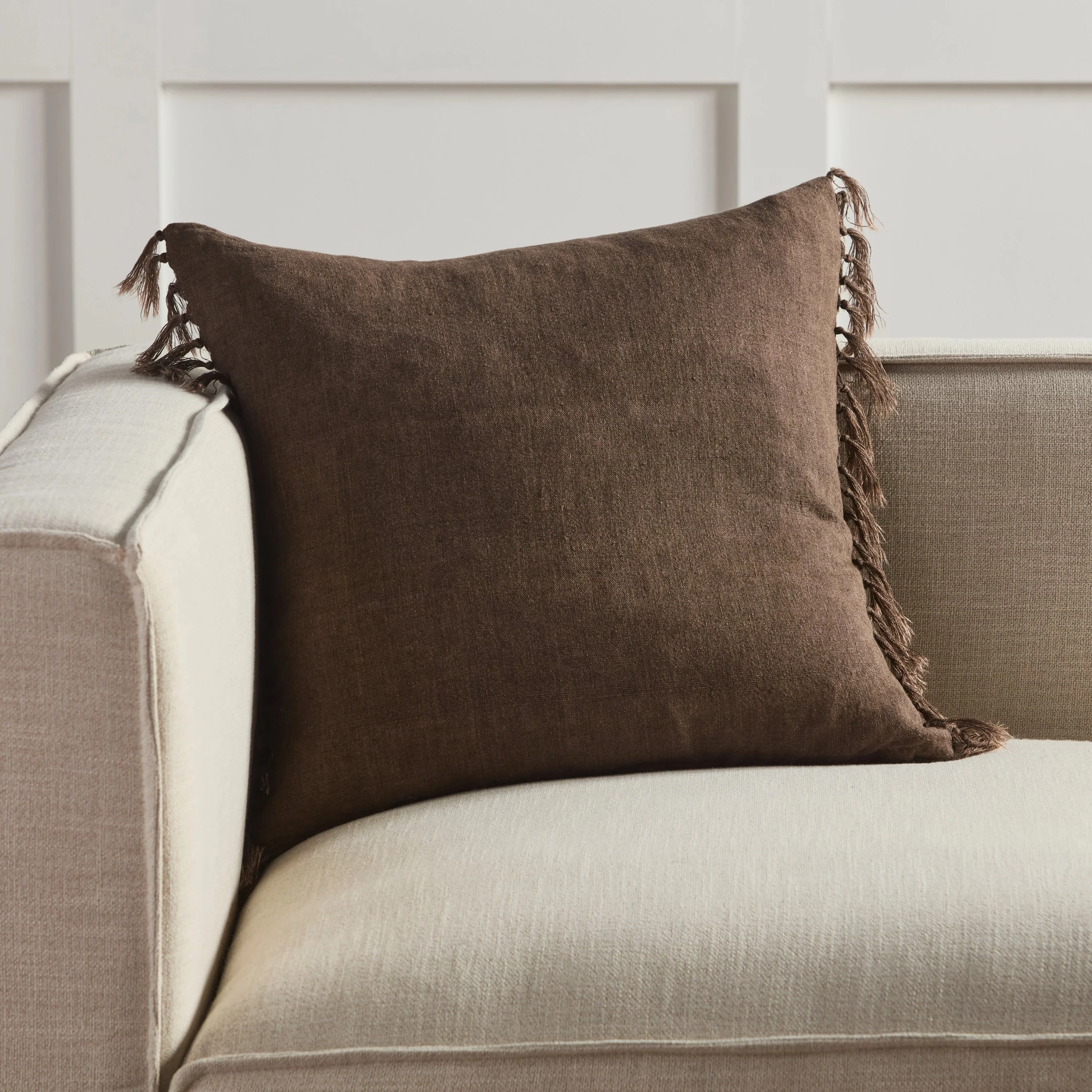 Jemina JEM01 Pillow - Image 44
