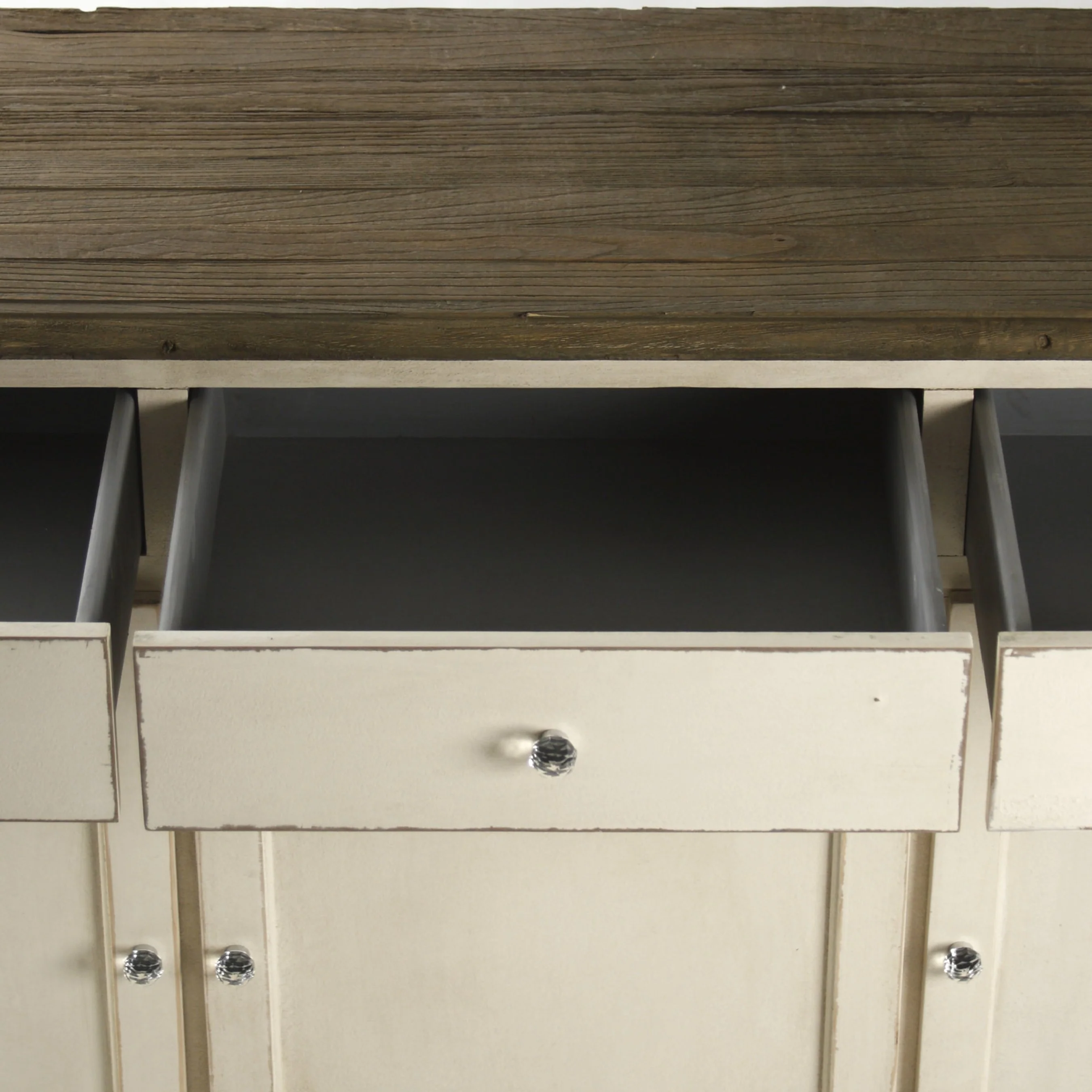 Joceline Chest - Image 6