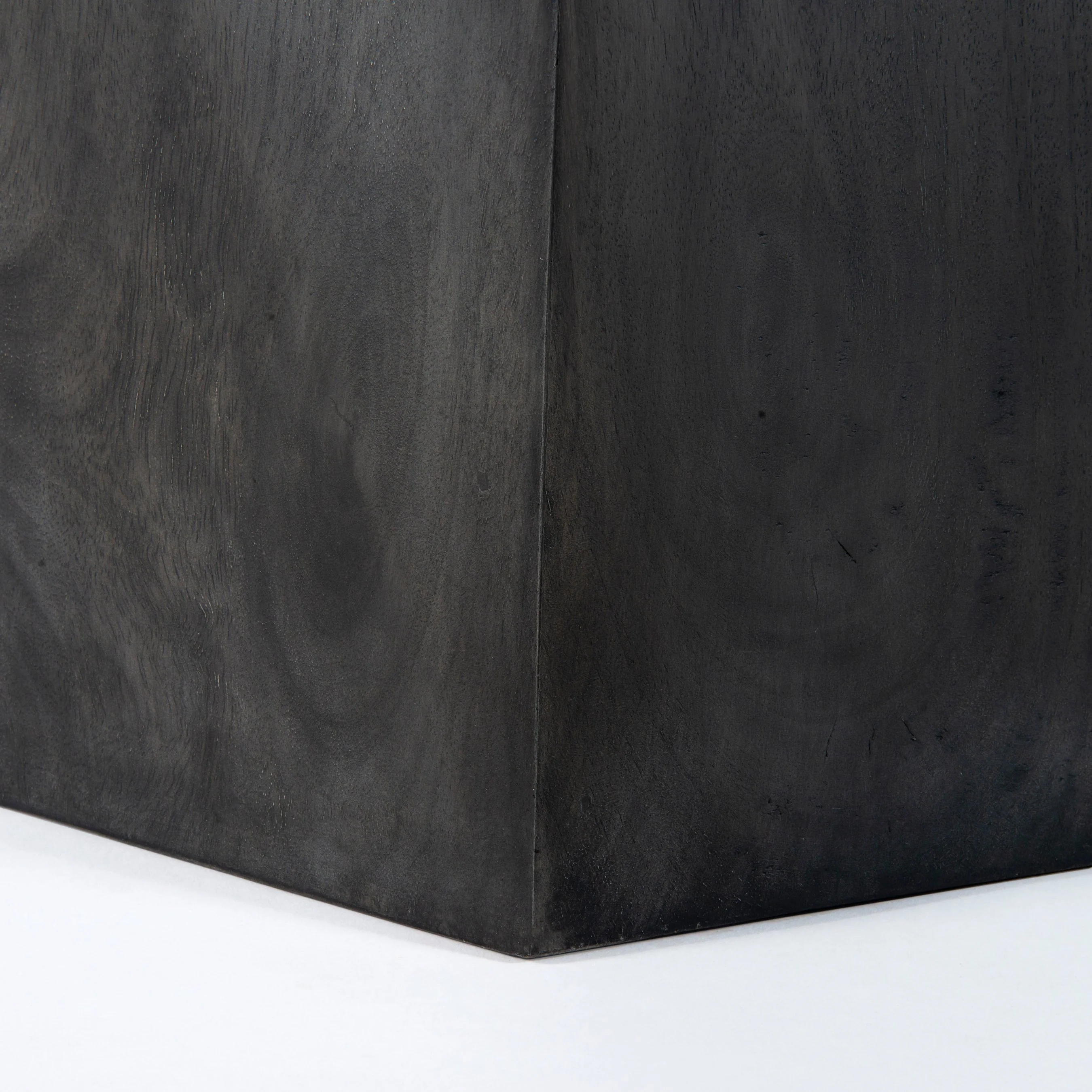 Kesling Round Dining Table - Image 6