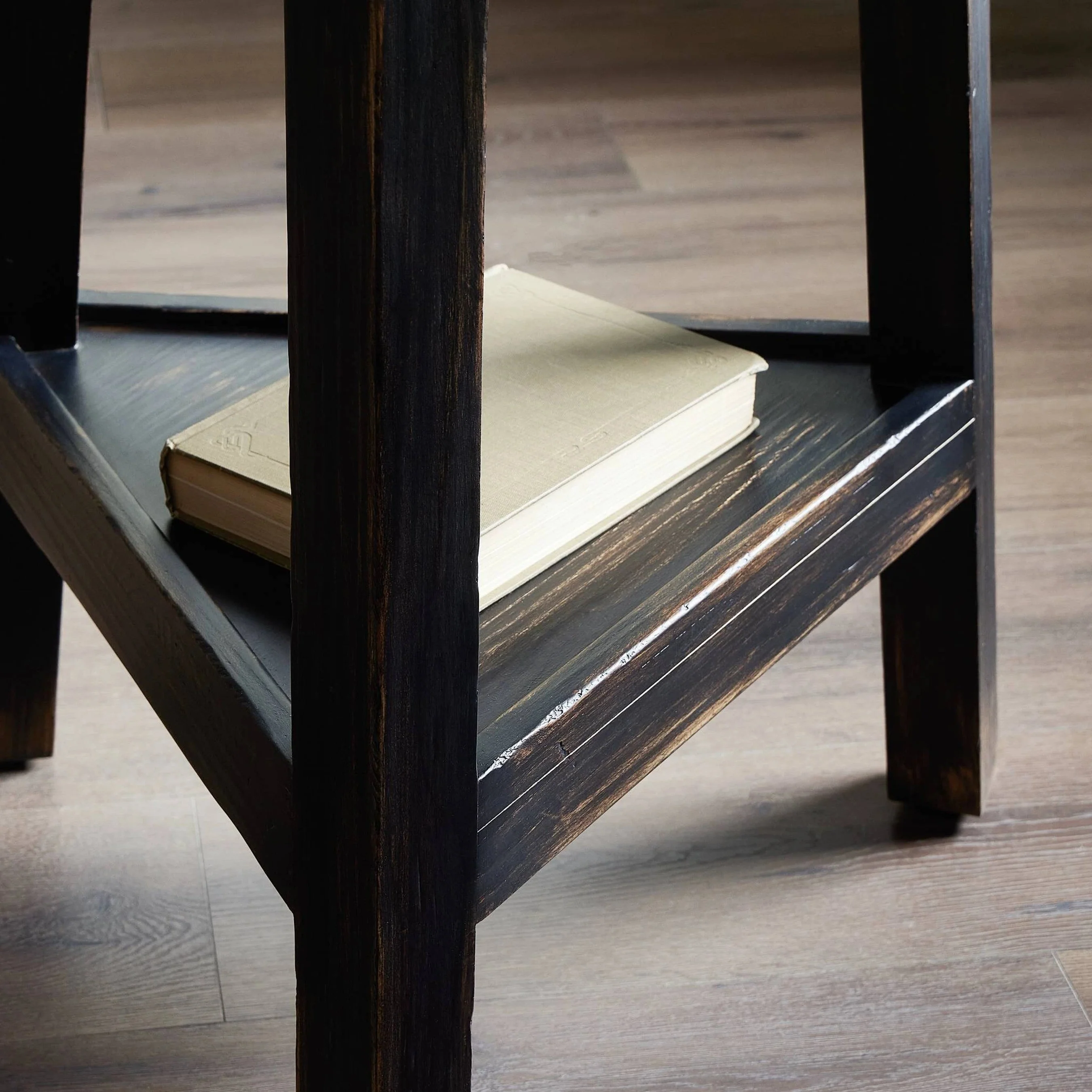 Kickapoo River Cricket Table - Image 9