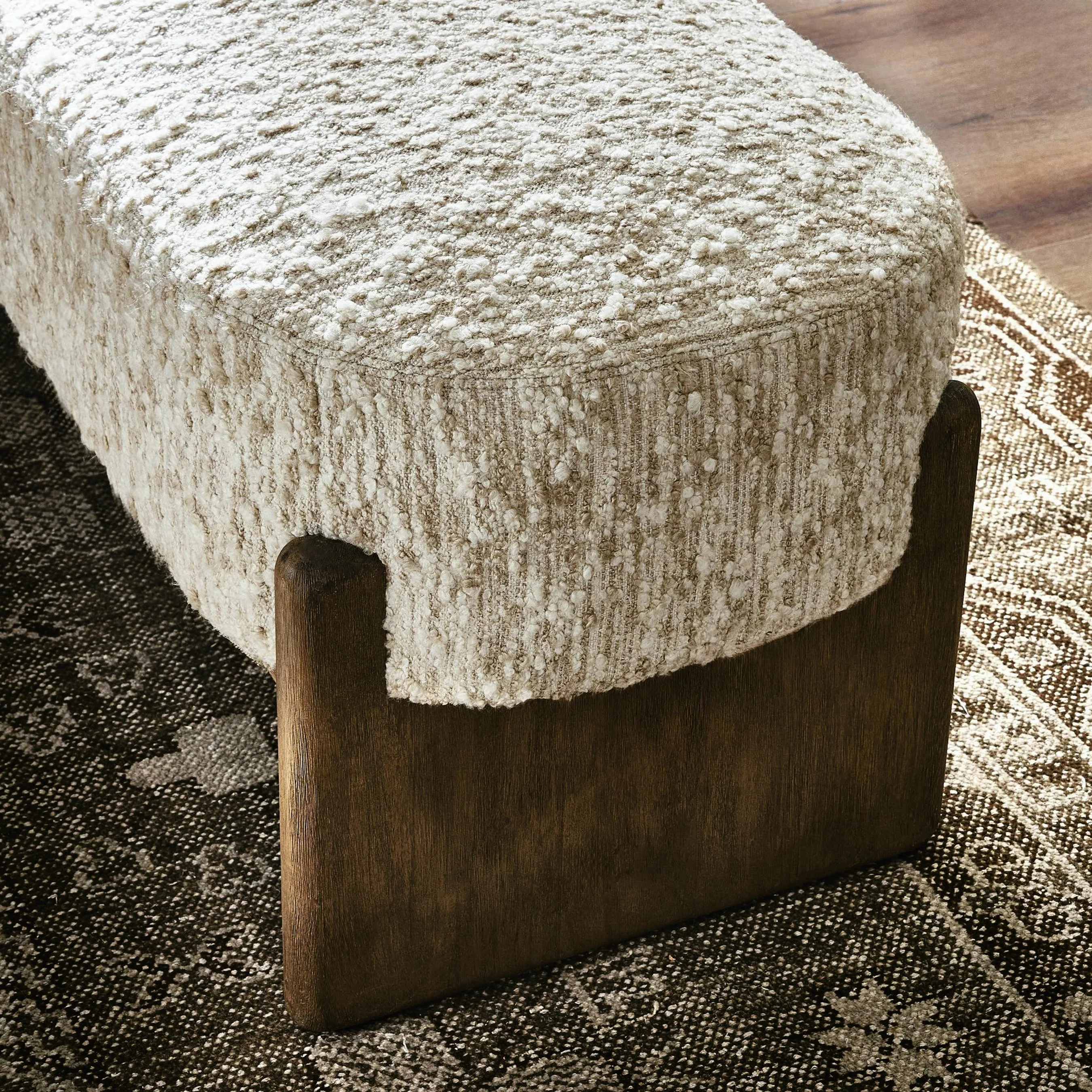 Kirby Accent Bench - Image 35