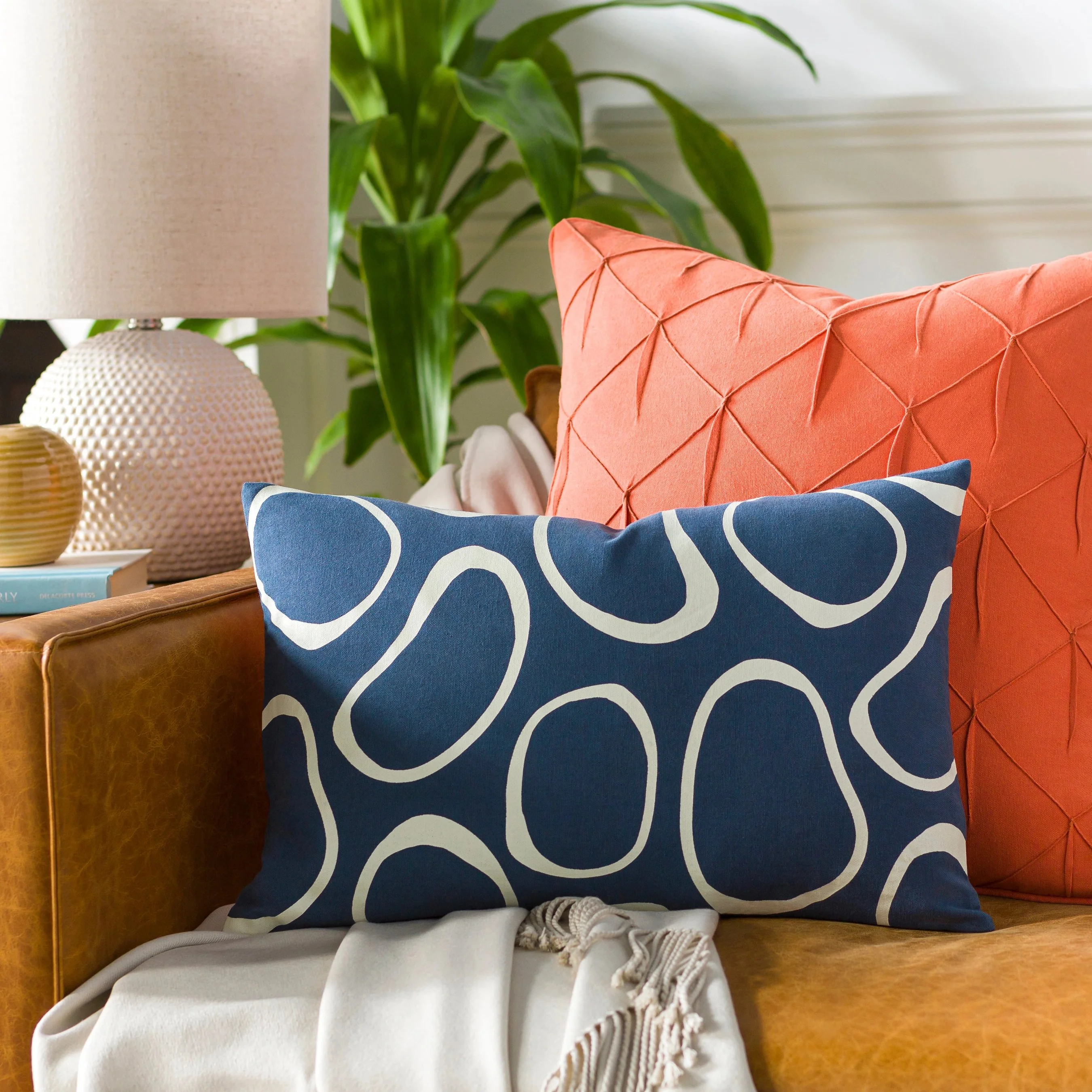 Lachen Pillow - 28469 - Image 22
