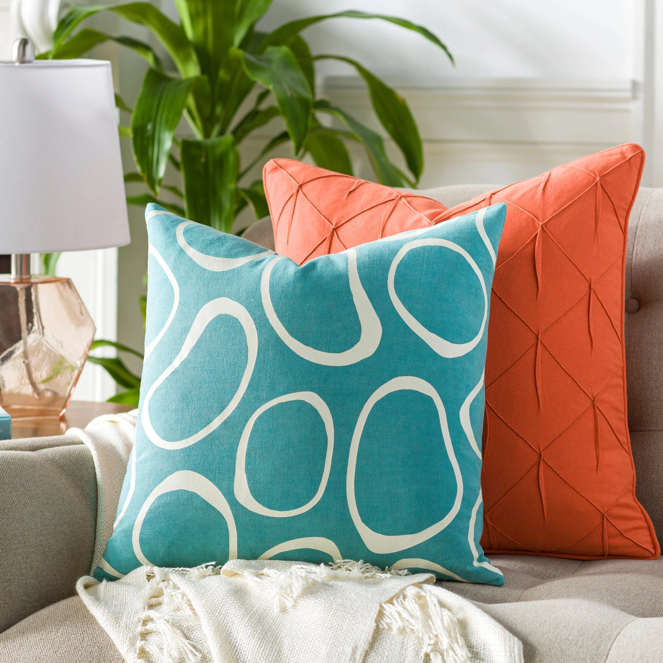 Lachen Pillow - 28469 - Image 24
