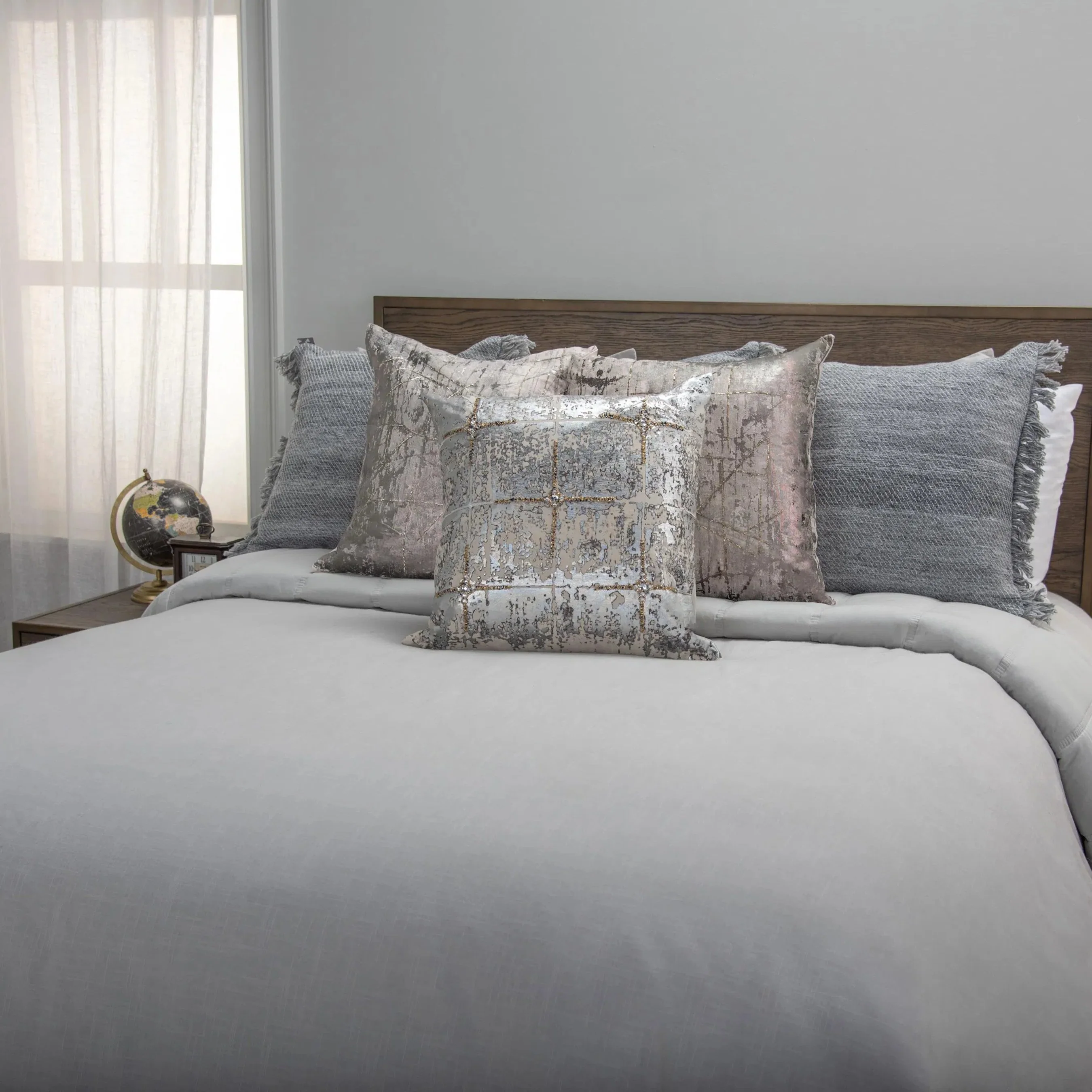 Lawrence Bedding - Image 11