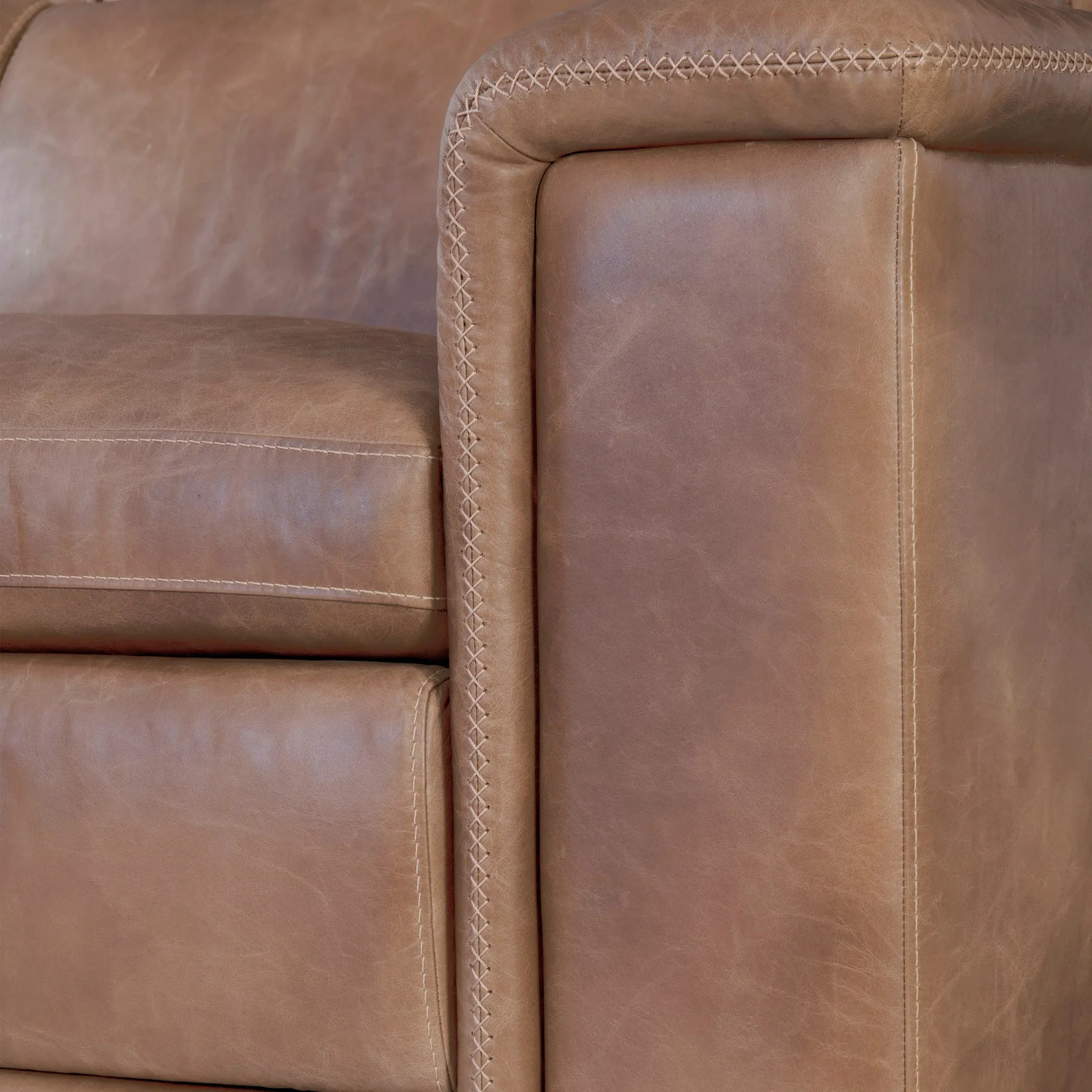 Lioni Leather 3-PIECE Power Motion Sectional - Image 6