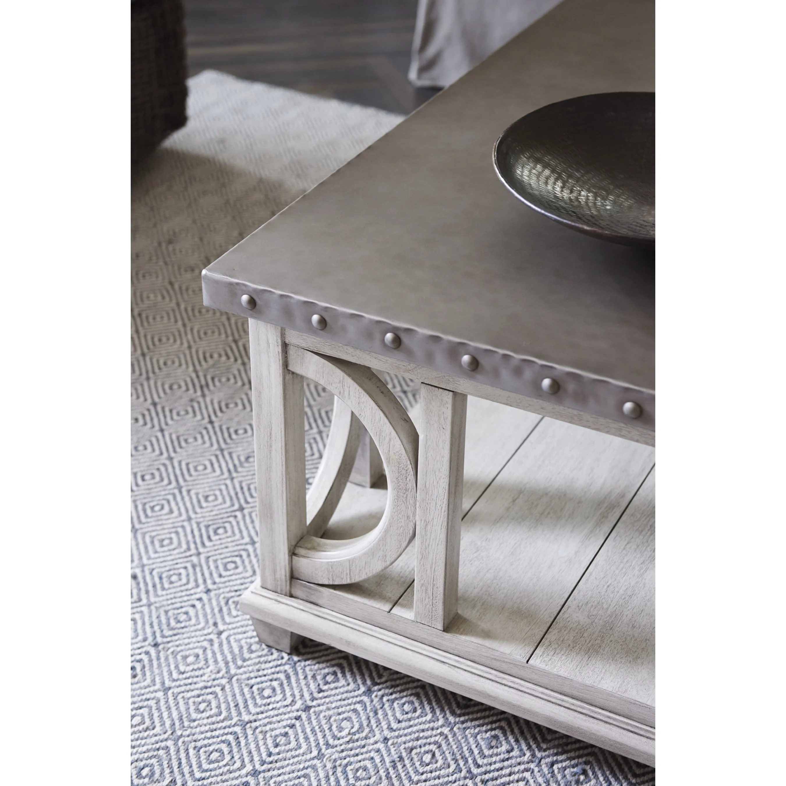 Litchfield Square Cocktail Table - Image 3
