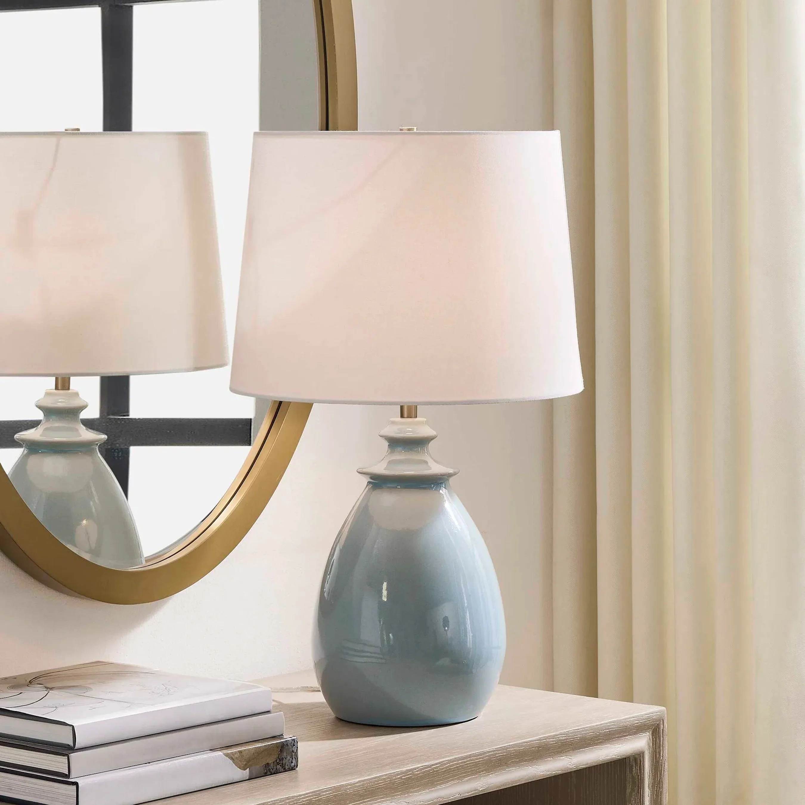 Lorene Light Table Lamp - Image 4