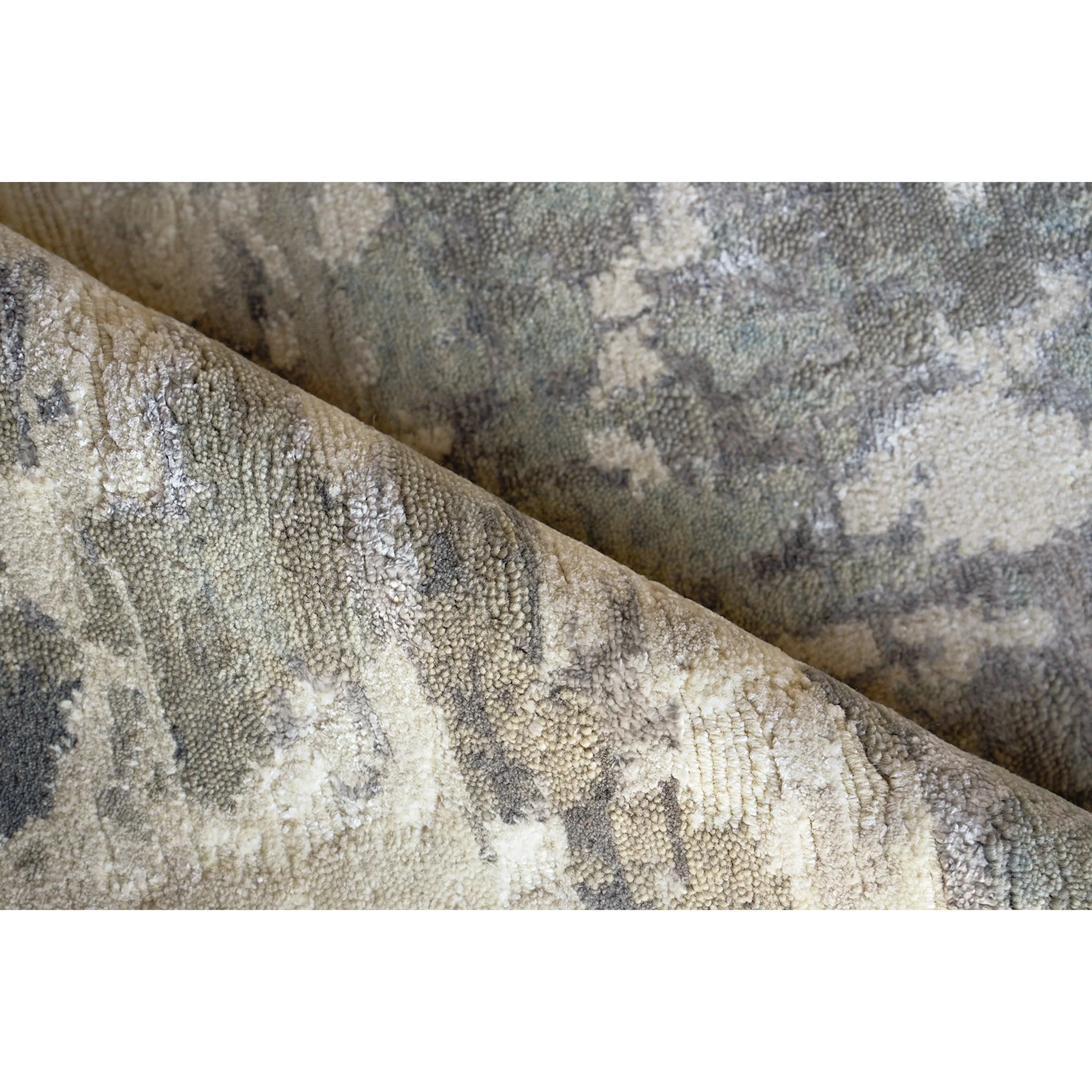 Luxury Laureno Rug - Image 26