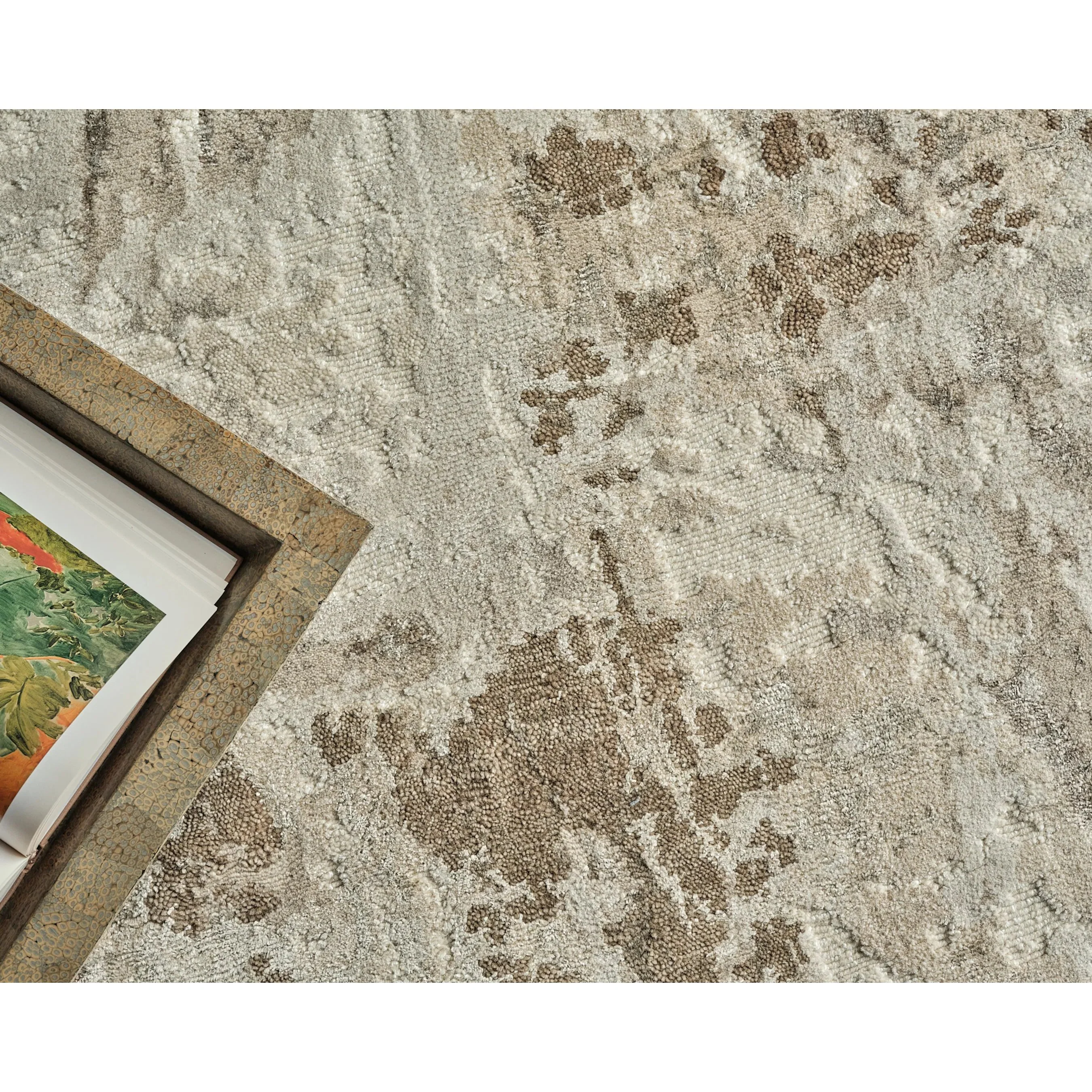 Luxury Laureno Rug - Image 39