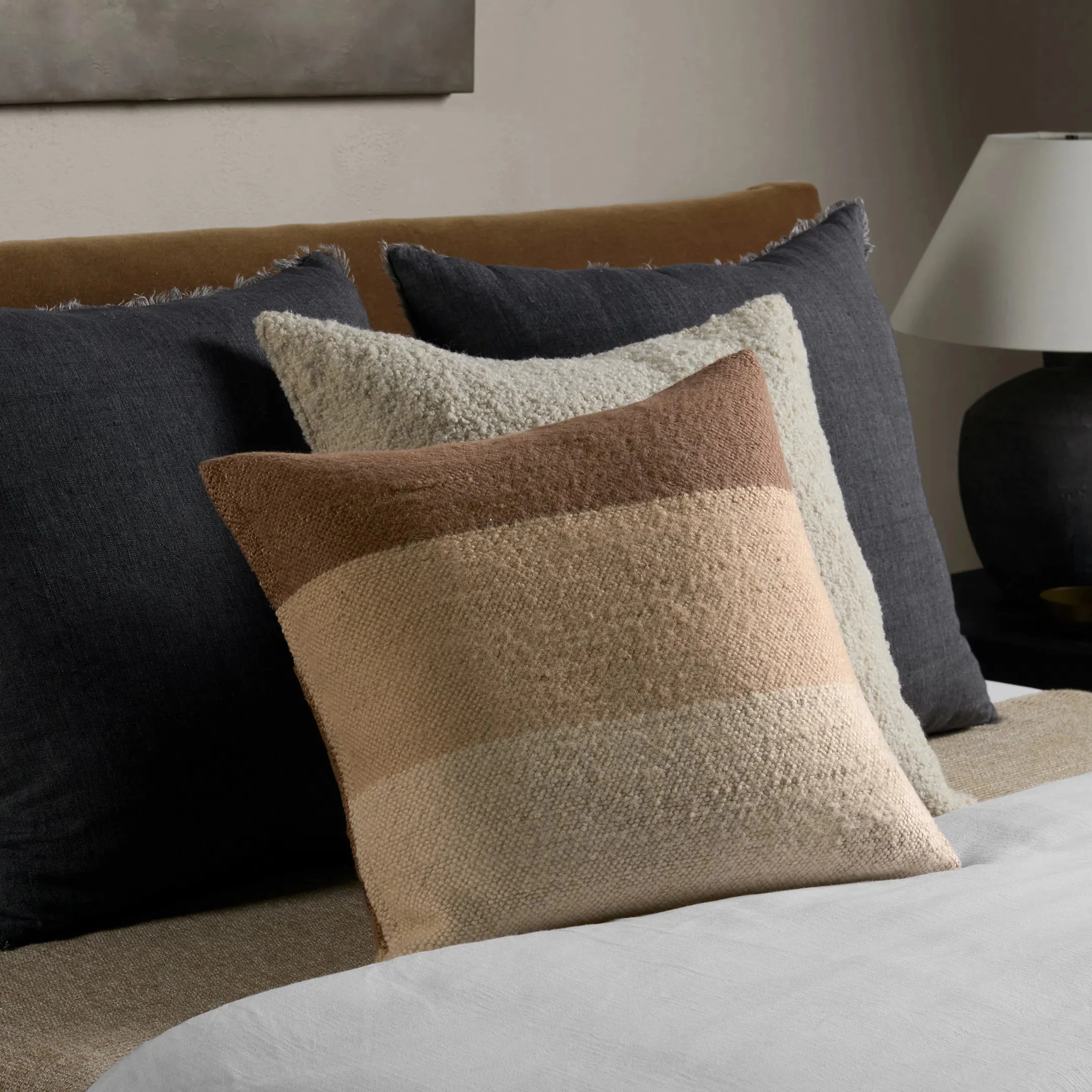 Margosa MGP09 Pillow - Image 6