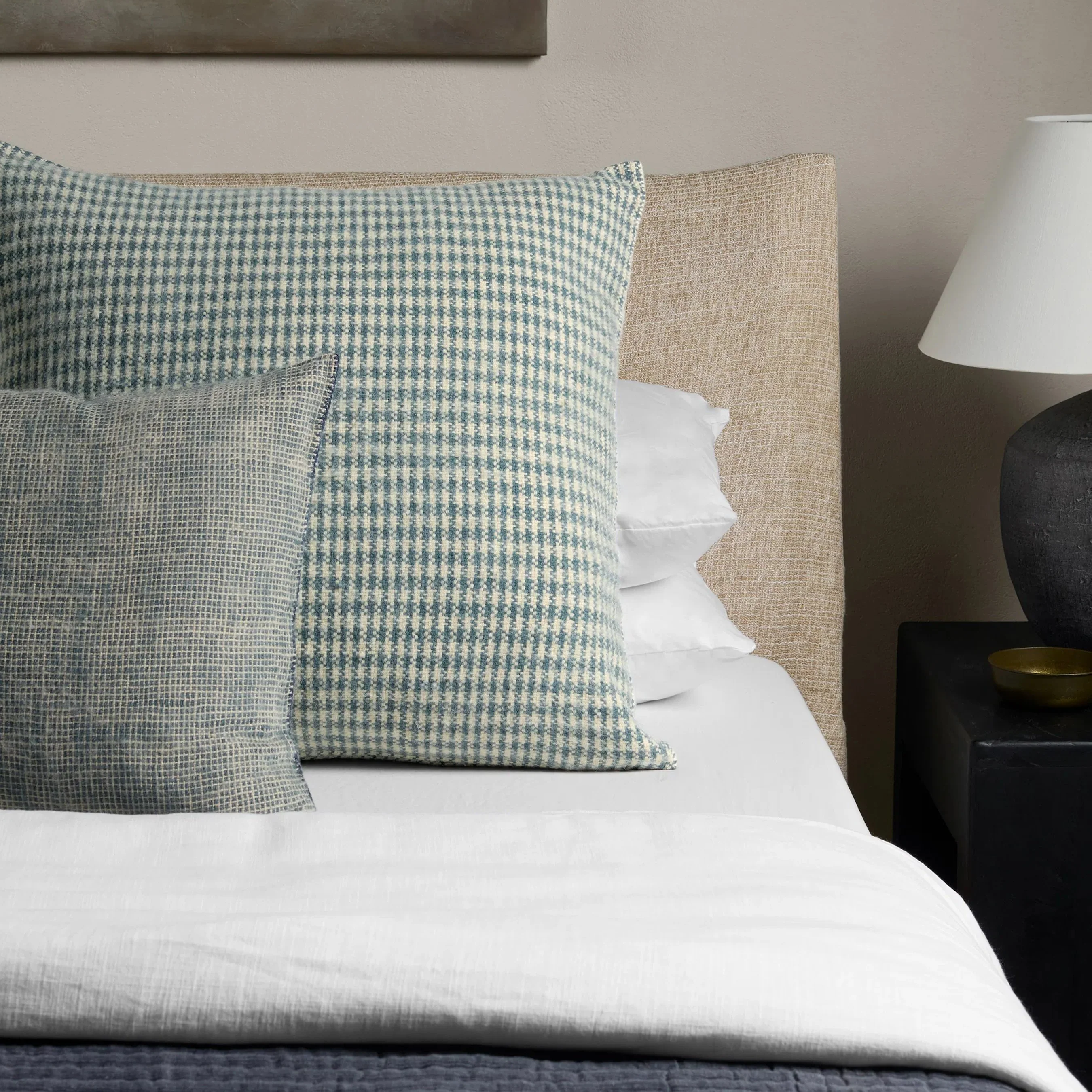 Margosa MGP16 Pillow - Image 3