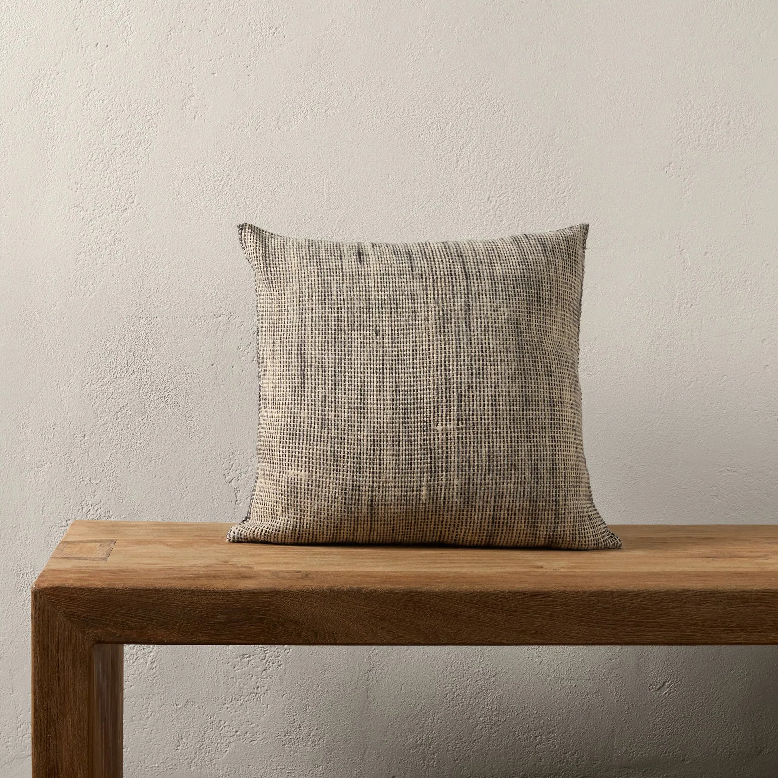 Margosa MGP20 Pillow - Image 10