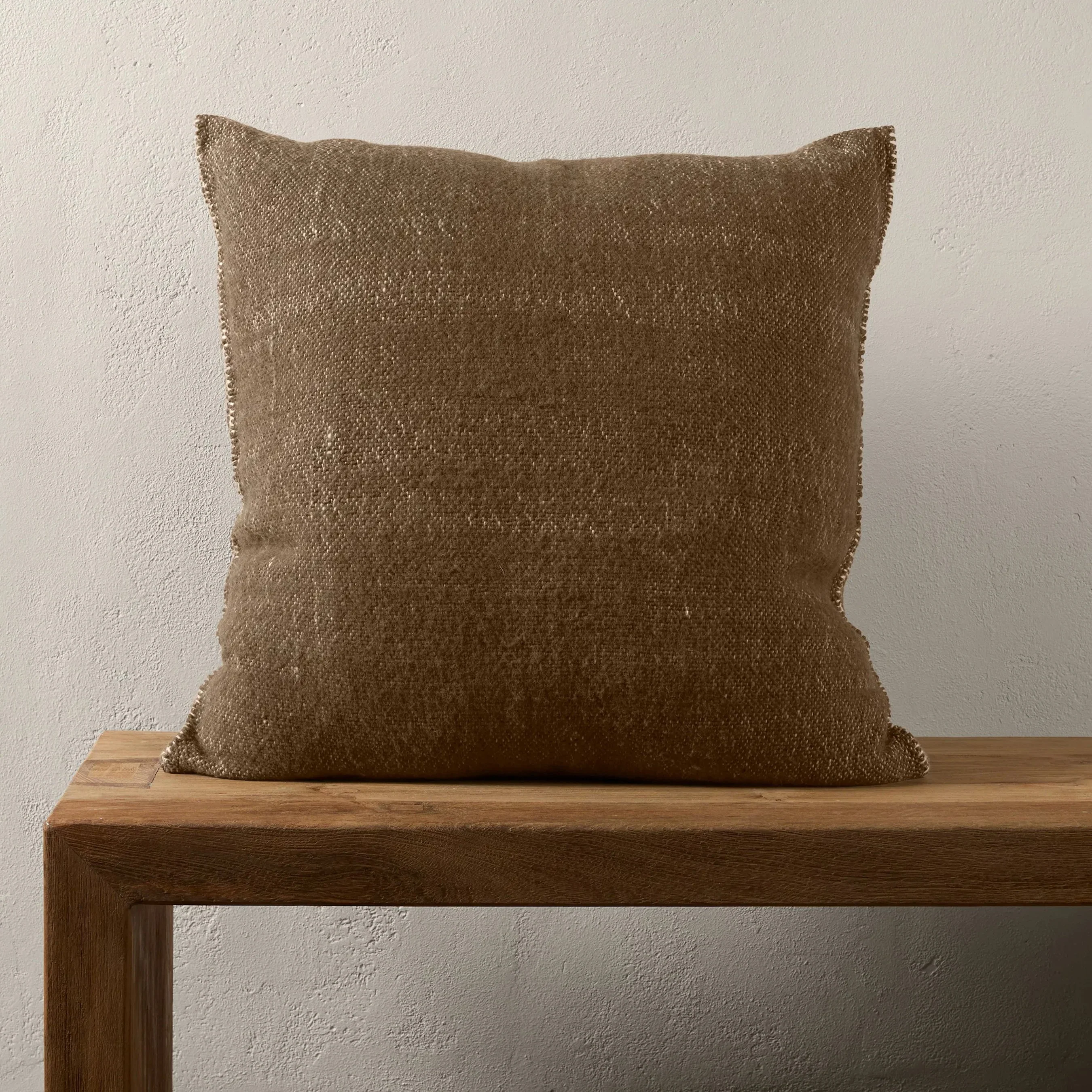 Margosa MGP23 Pillow - Image 11