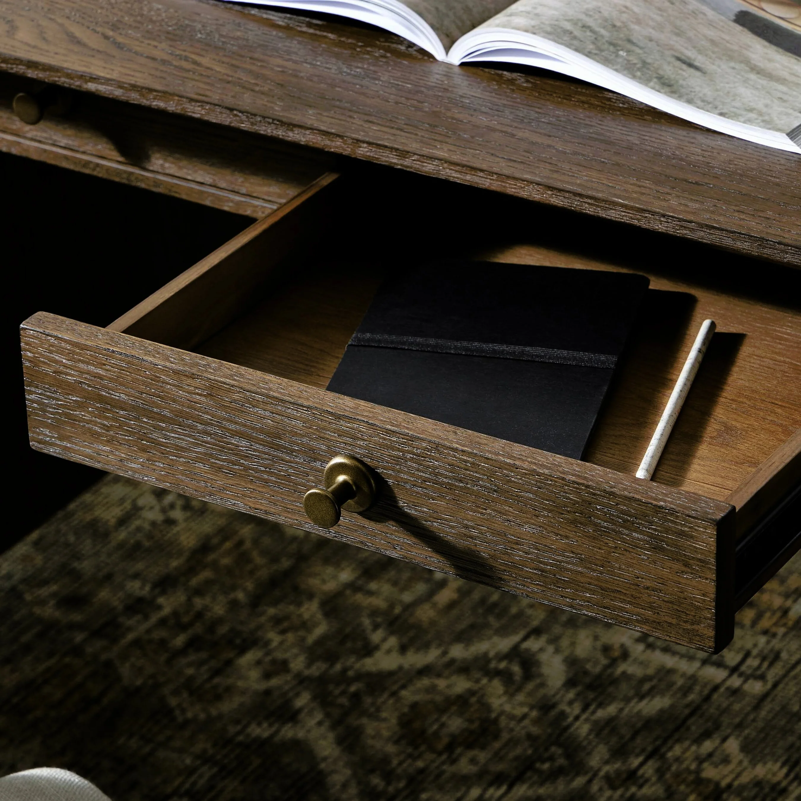 Markia Executive Desk - Image 8