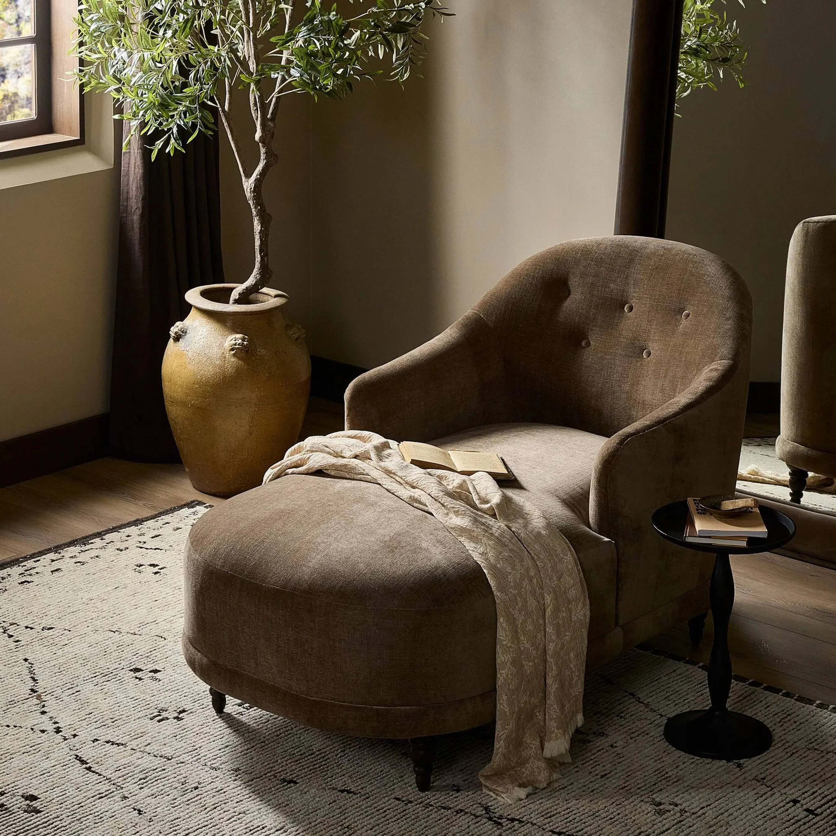 Marnie Velvet Chaise Lounge - Image 25