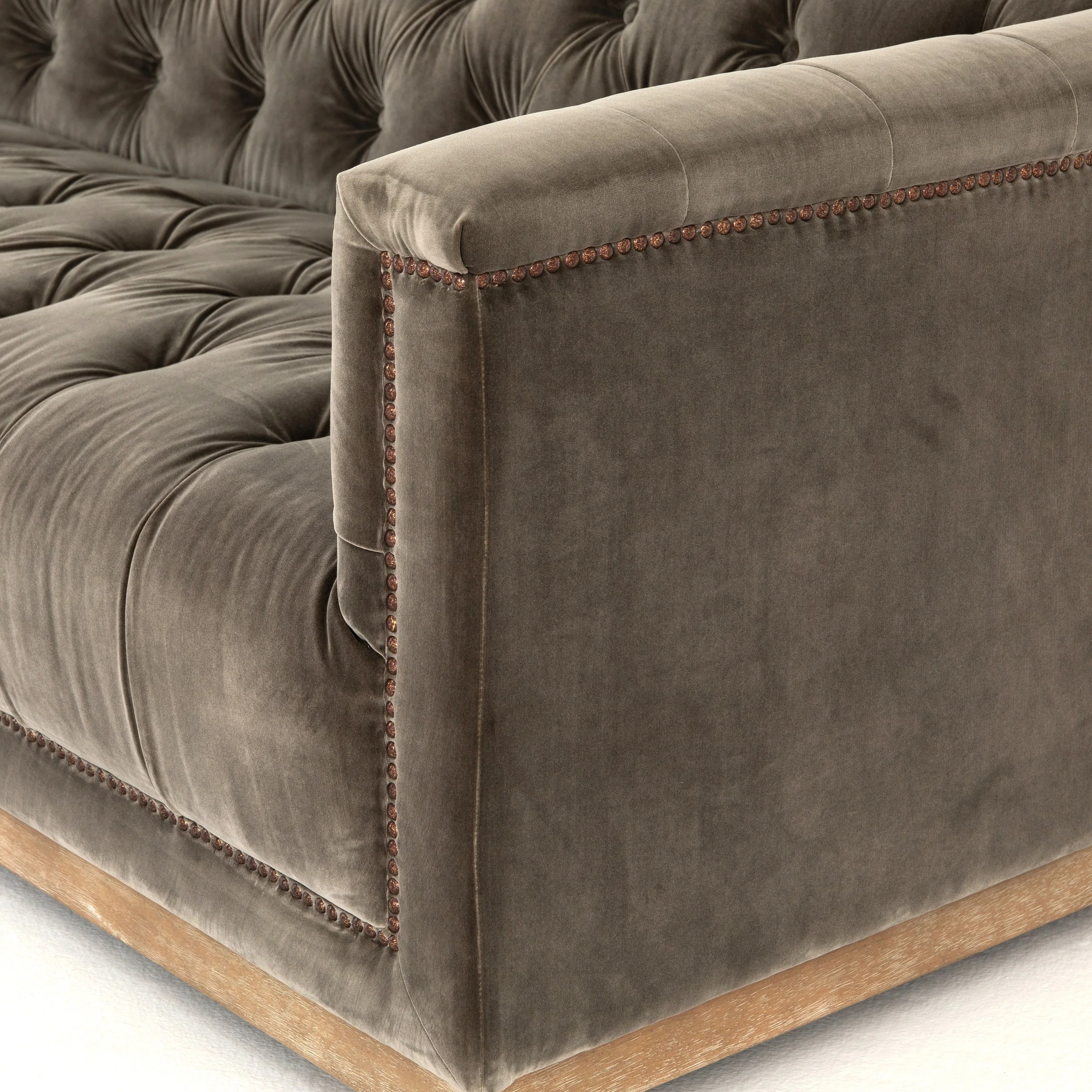 Maxx Sofa - Image 34