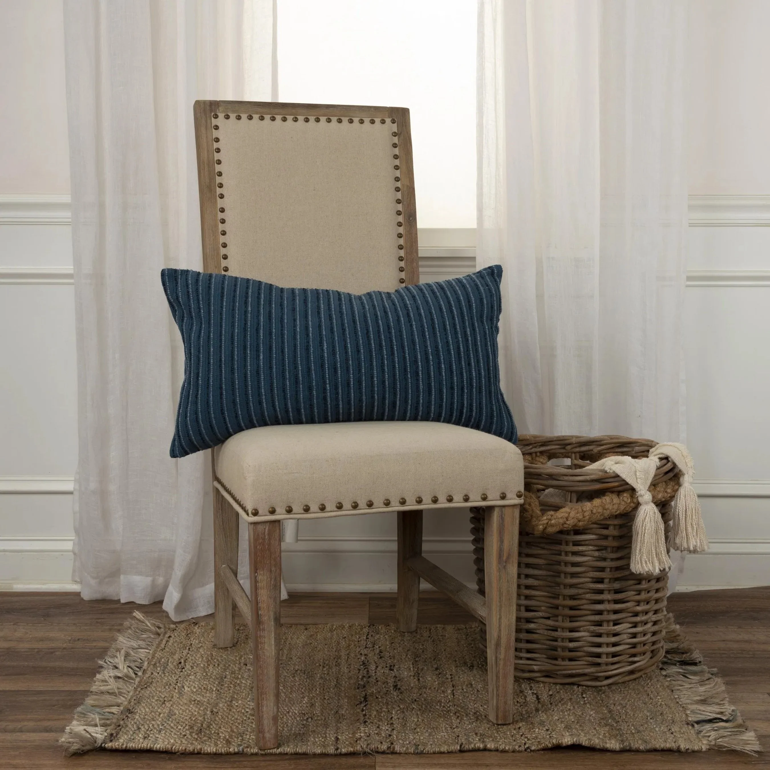 May Pillow - Image 4