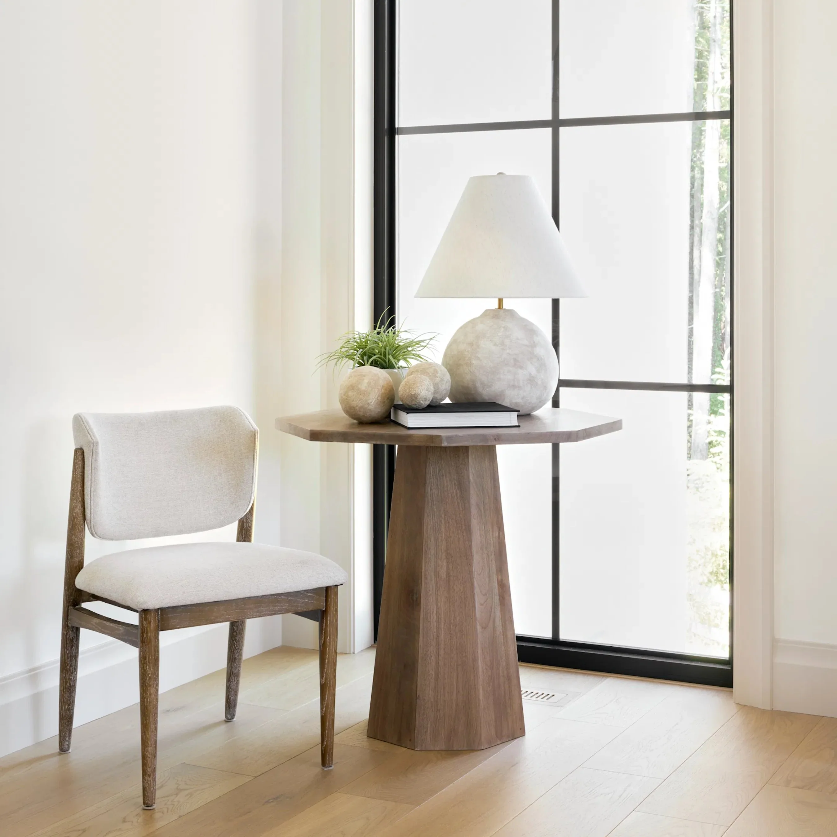 Mehdi Table Lamp - Image 12