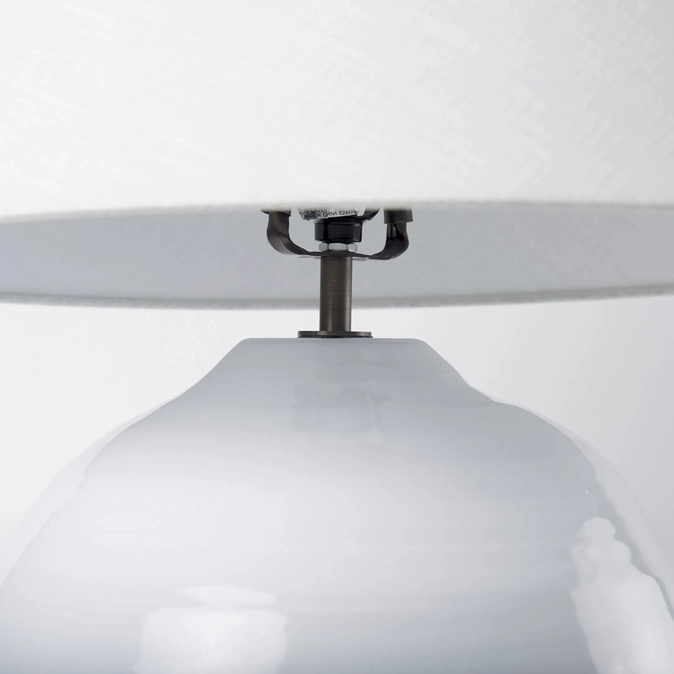 Mehdi Table Lamp - Image 9