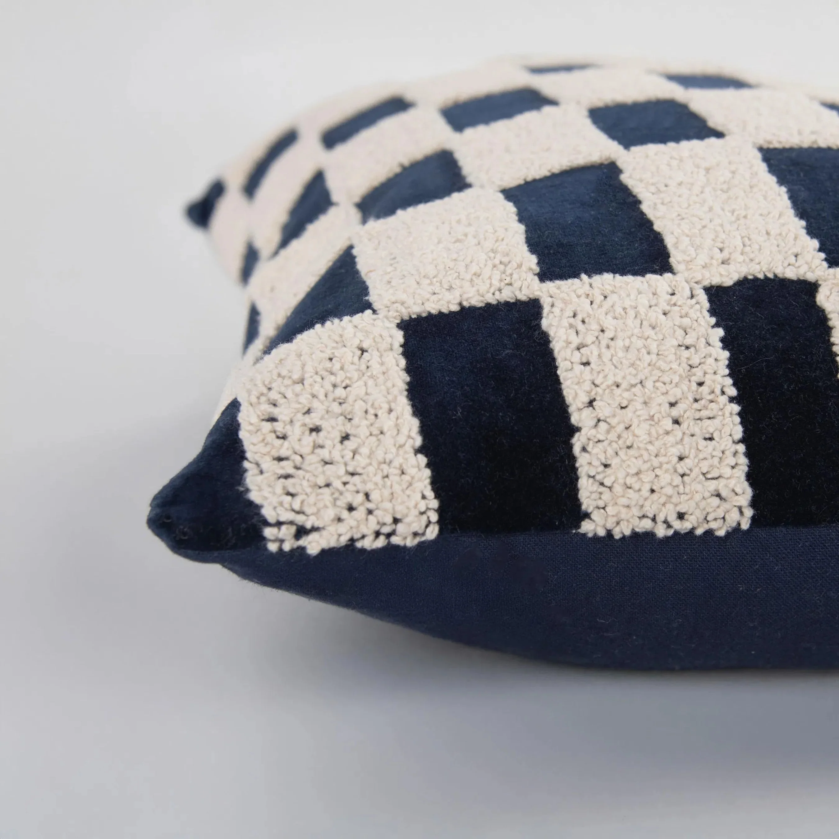 Meriwether Pillow - Image 3