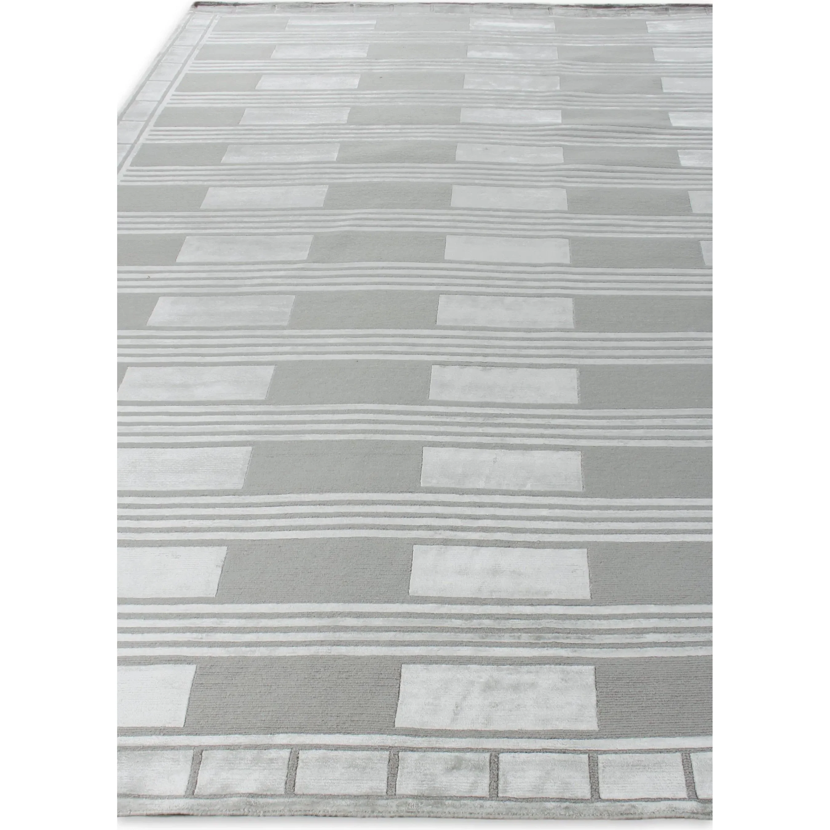 Metro Pattern Velvet Rug - Image 4