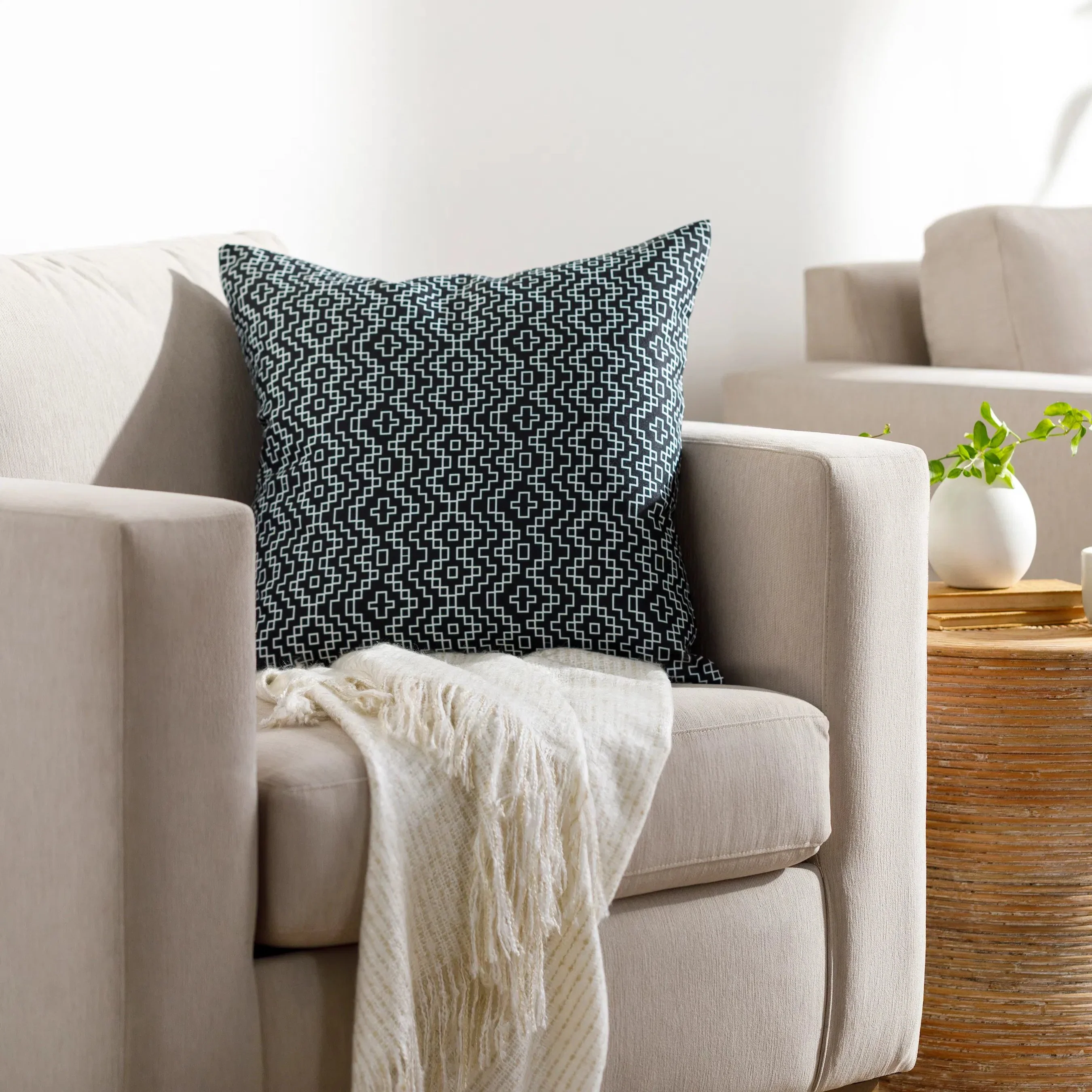Milwaukee Pillow - 481668 - Image 2