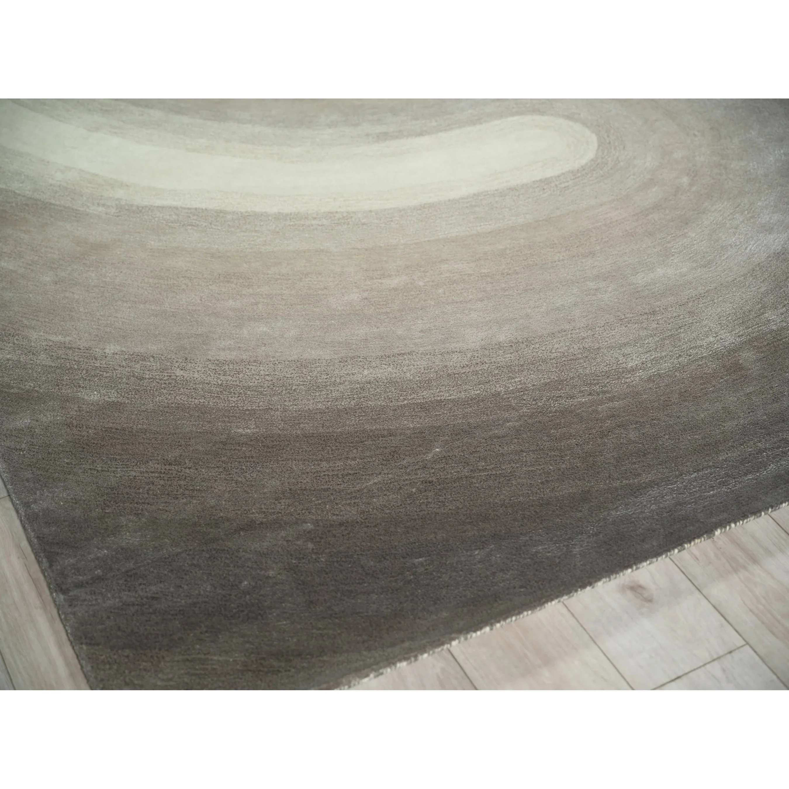 Mitomo Rug - Image 4