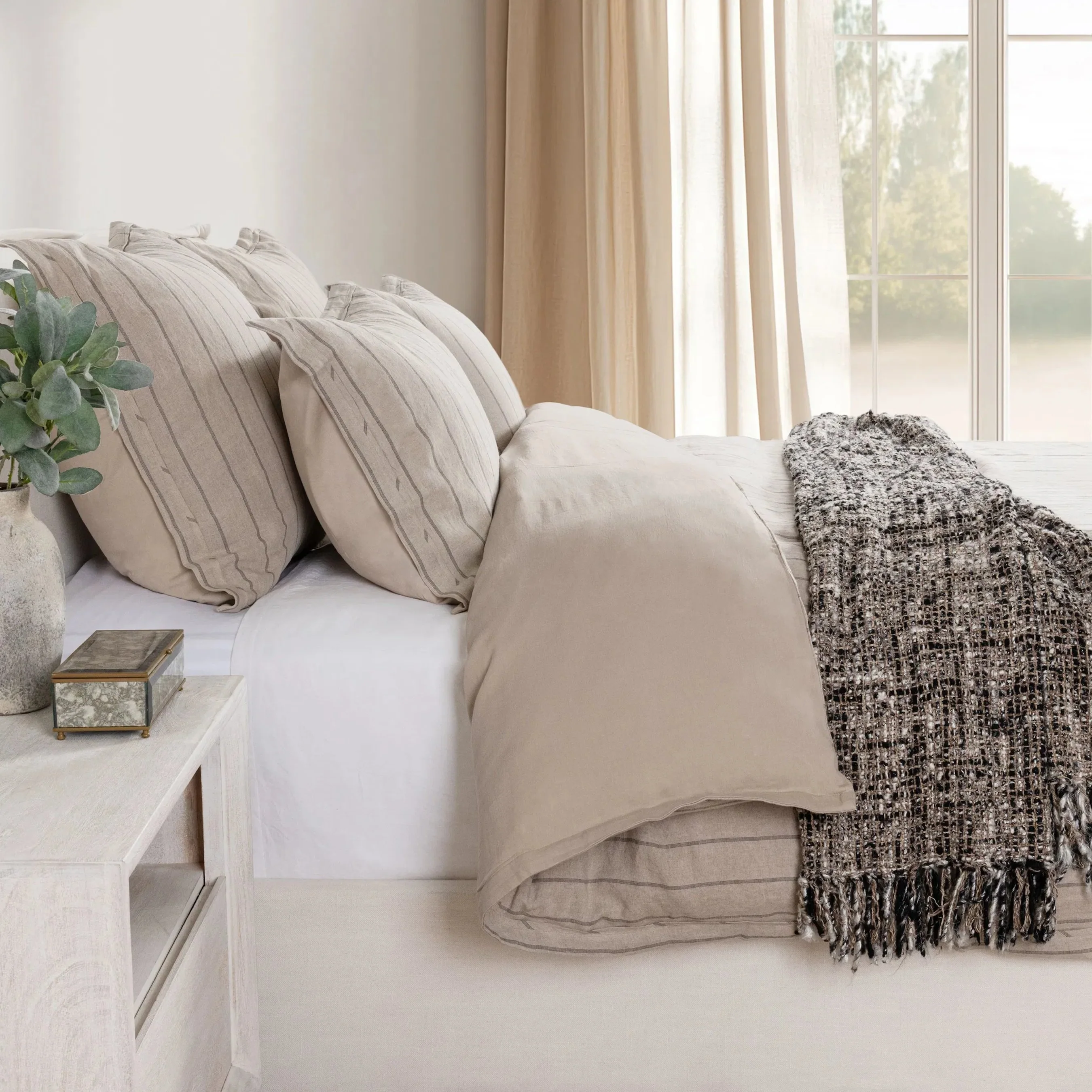 Monaco 3-piece Belgian Linen Duvet Set - Image 17
