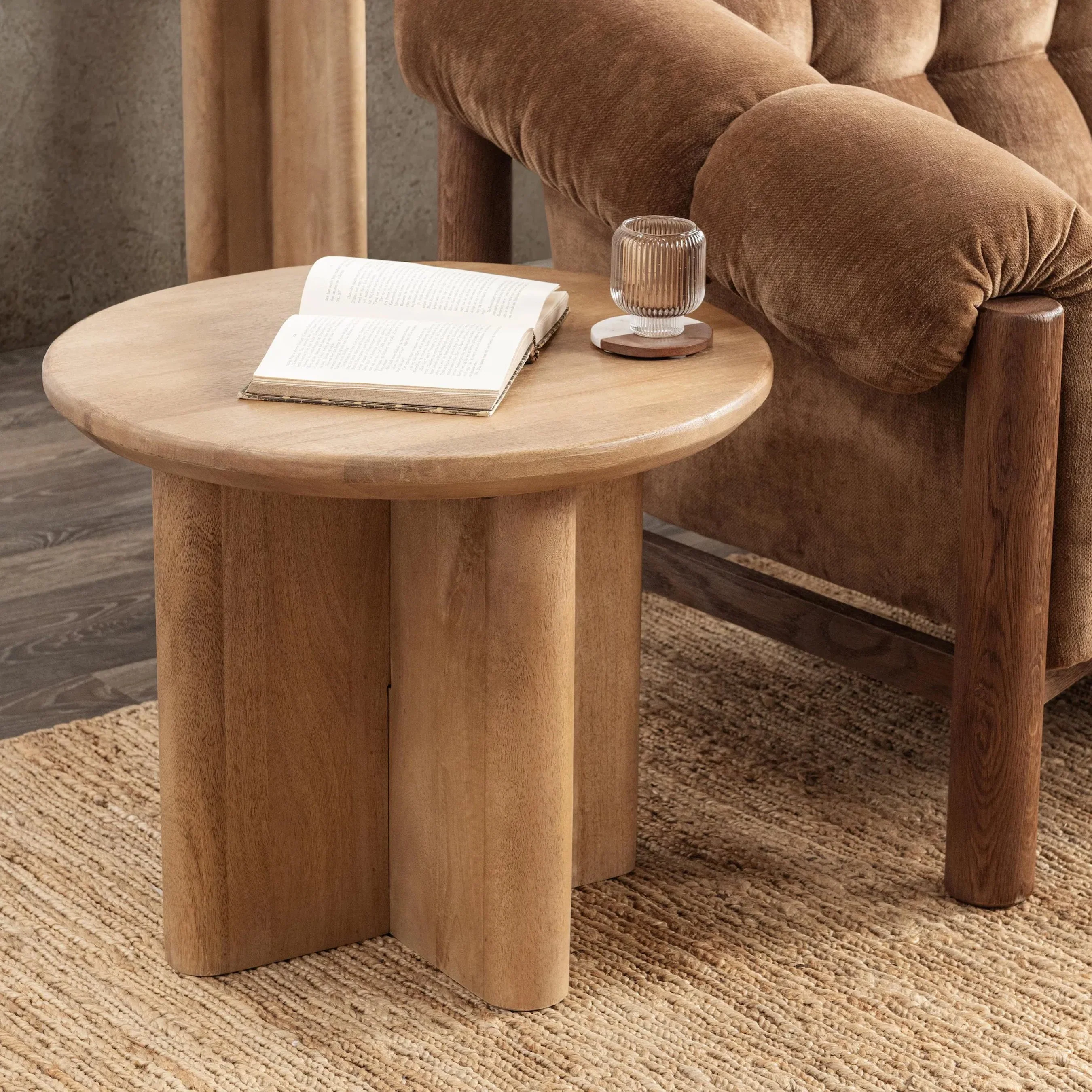 Montengo Solid Round End Table - Image 6