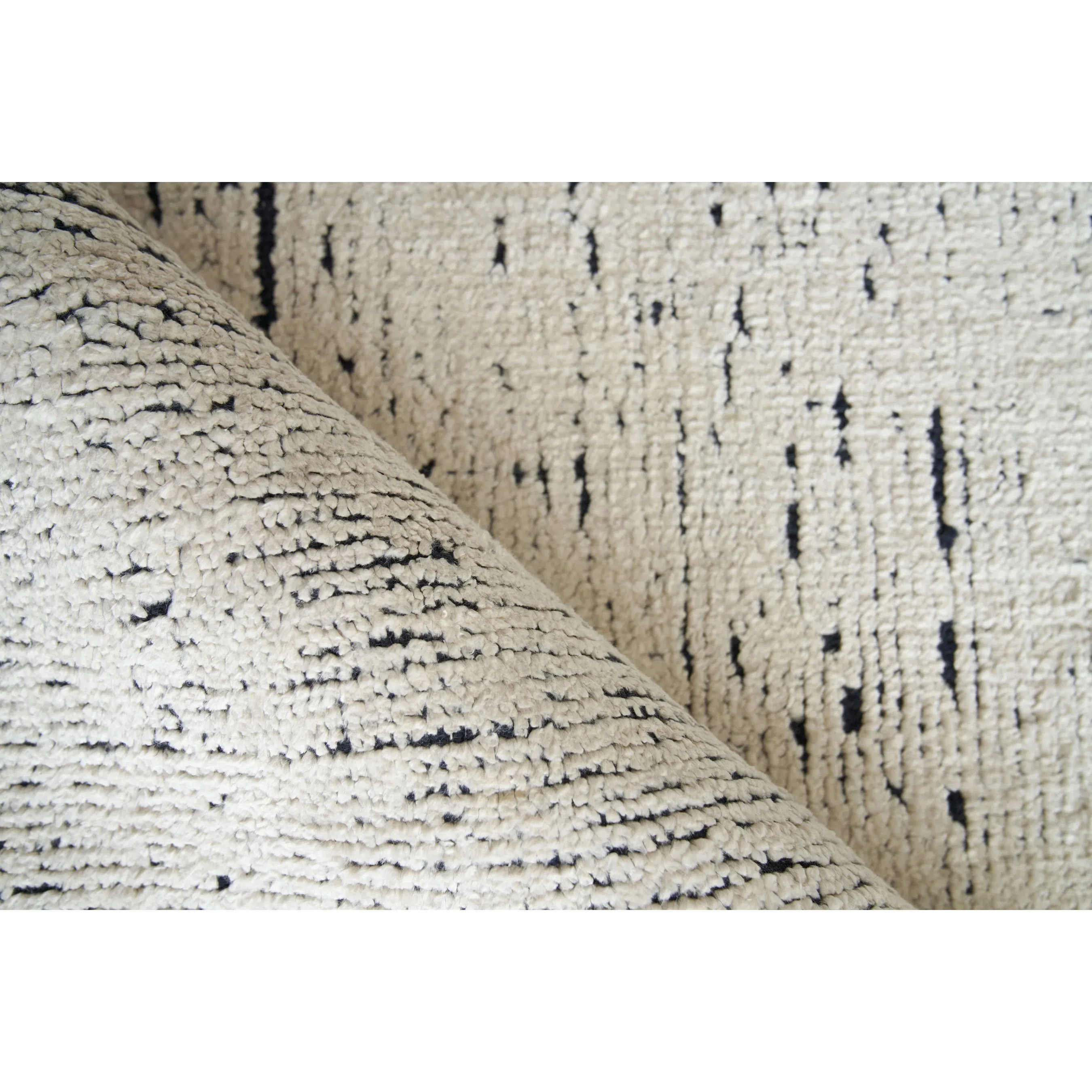 Montero Rug - Image 15