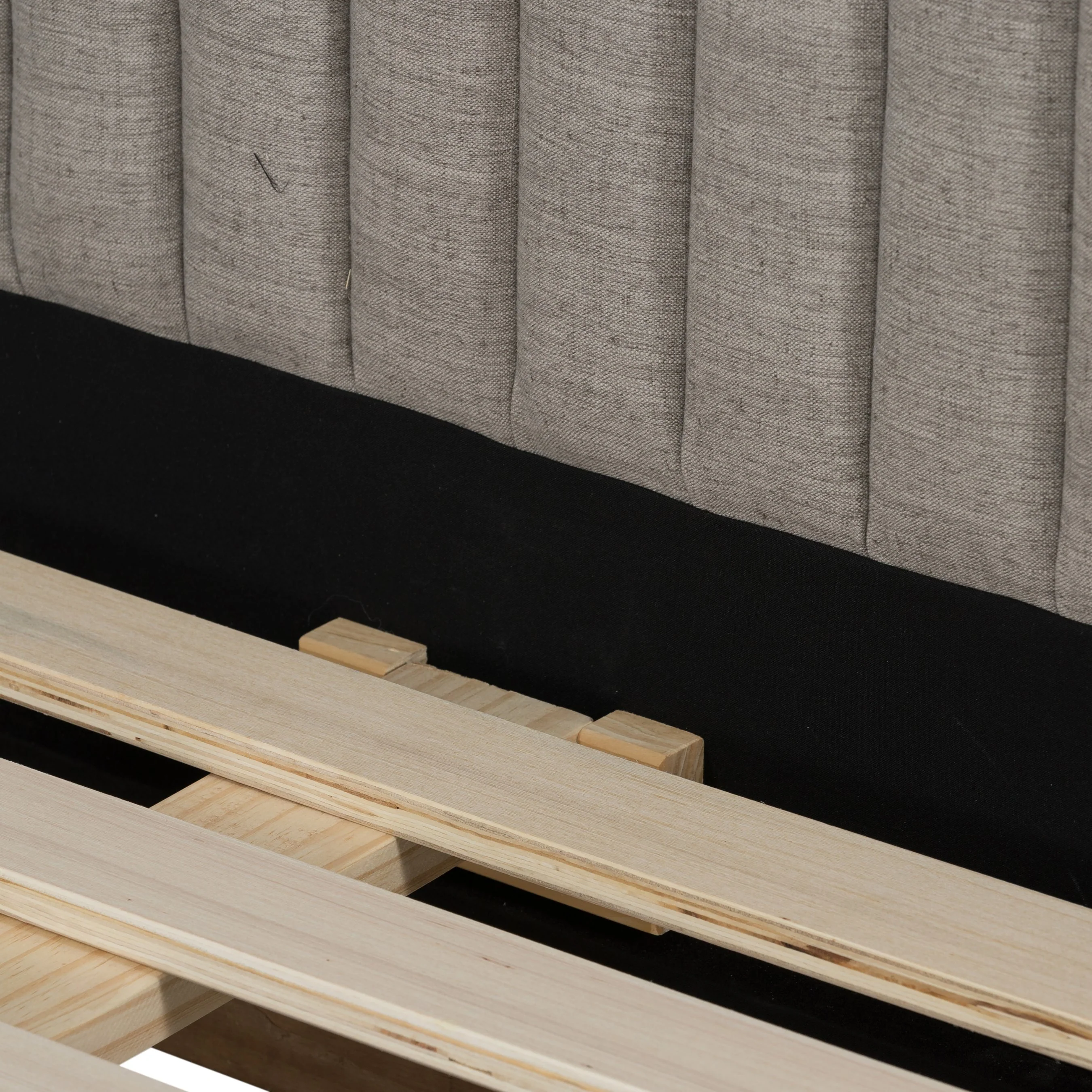 Montgomery Bed - Image 22