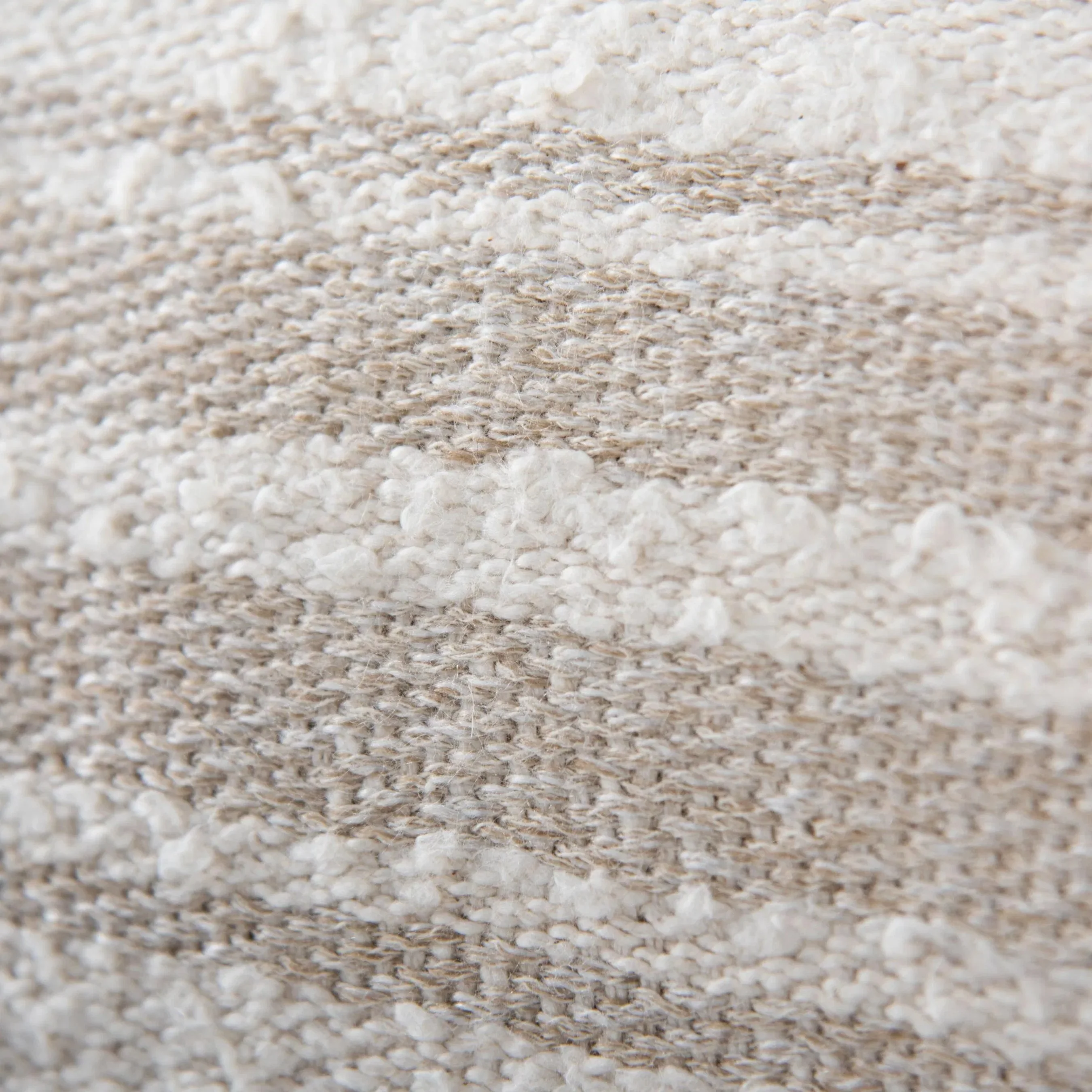 Mount Pillow - Image 3