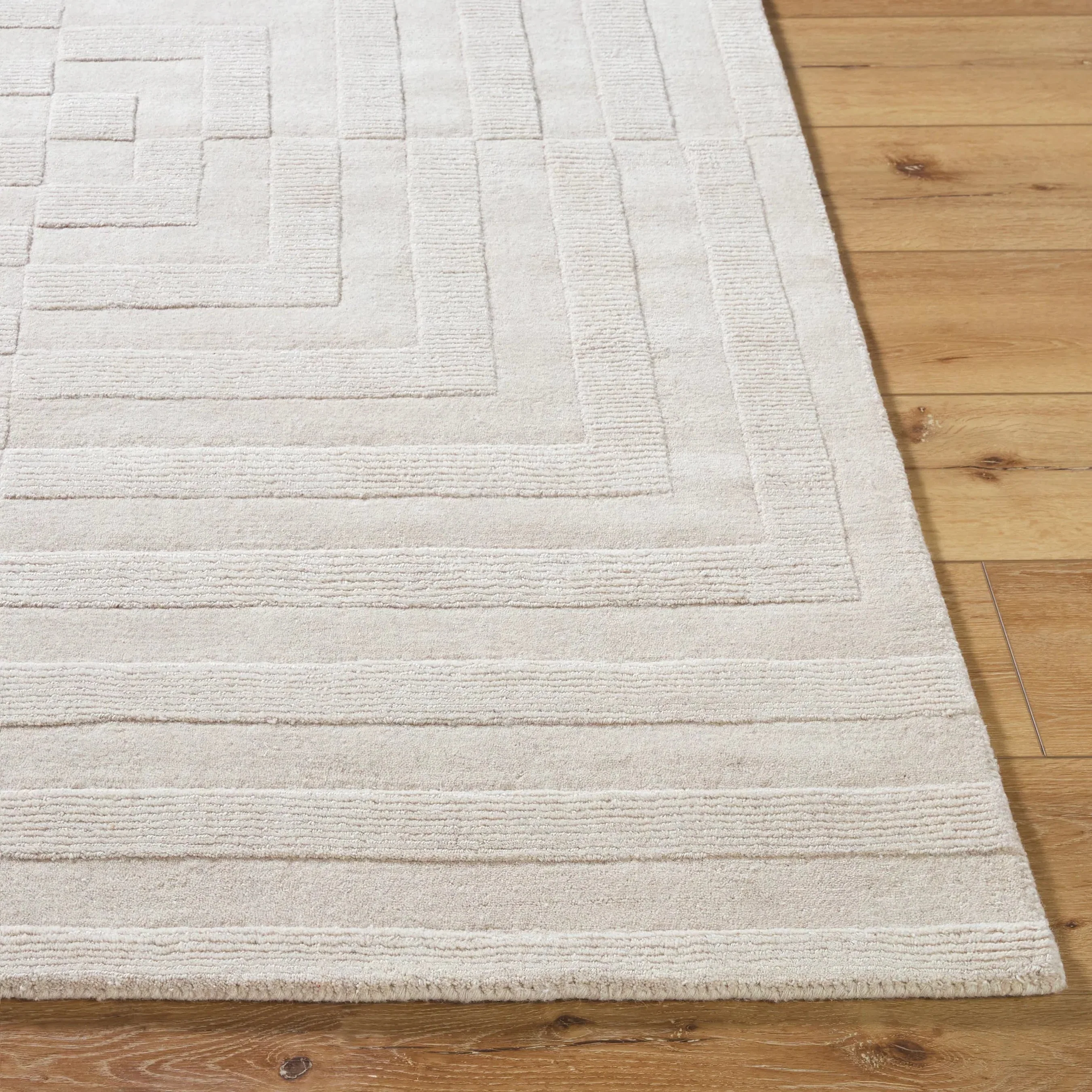 Mystique M-5500 Rug - Image 3