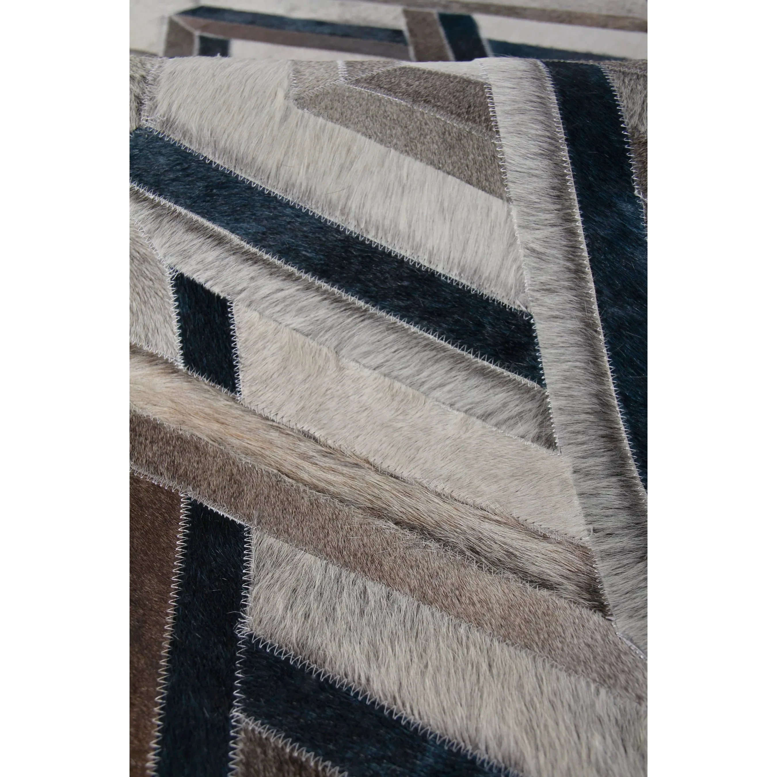 Natural Hide 2180 Rug - Image 4