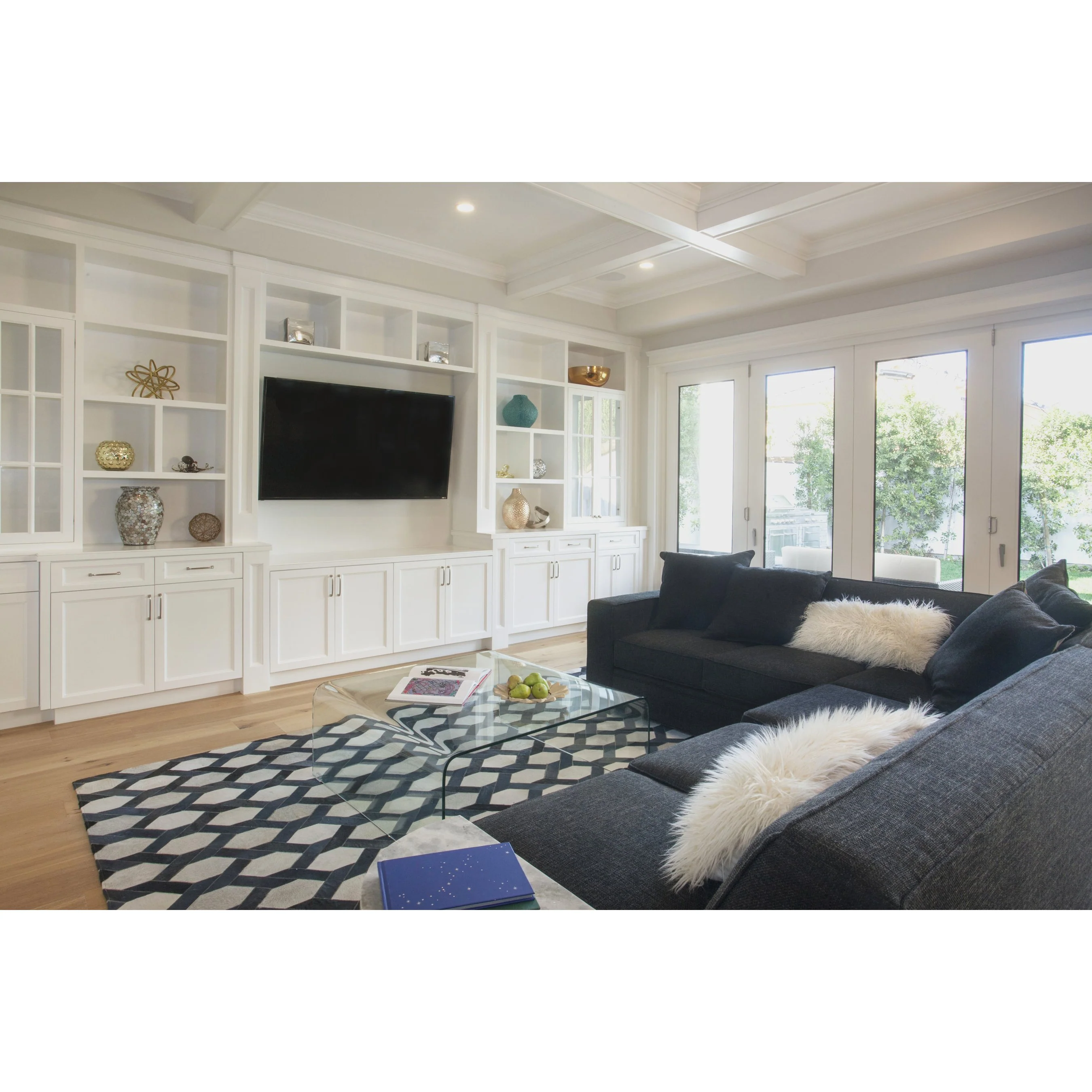 Natural Hide Rug - Image 13