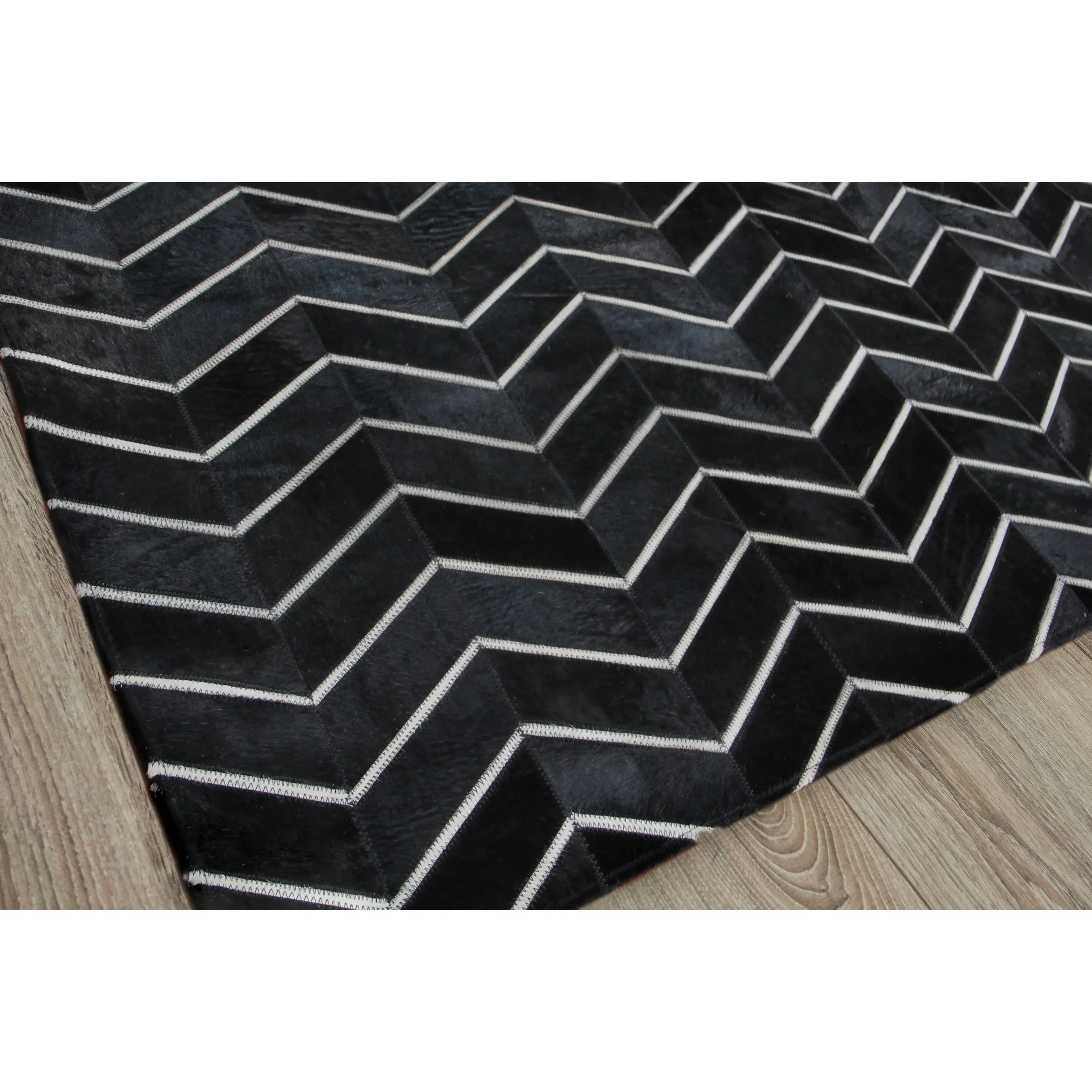 Natural Hide Rug - Image 17