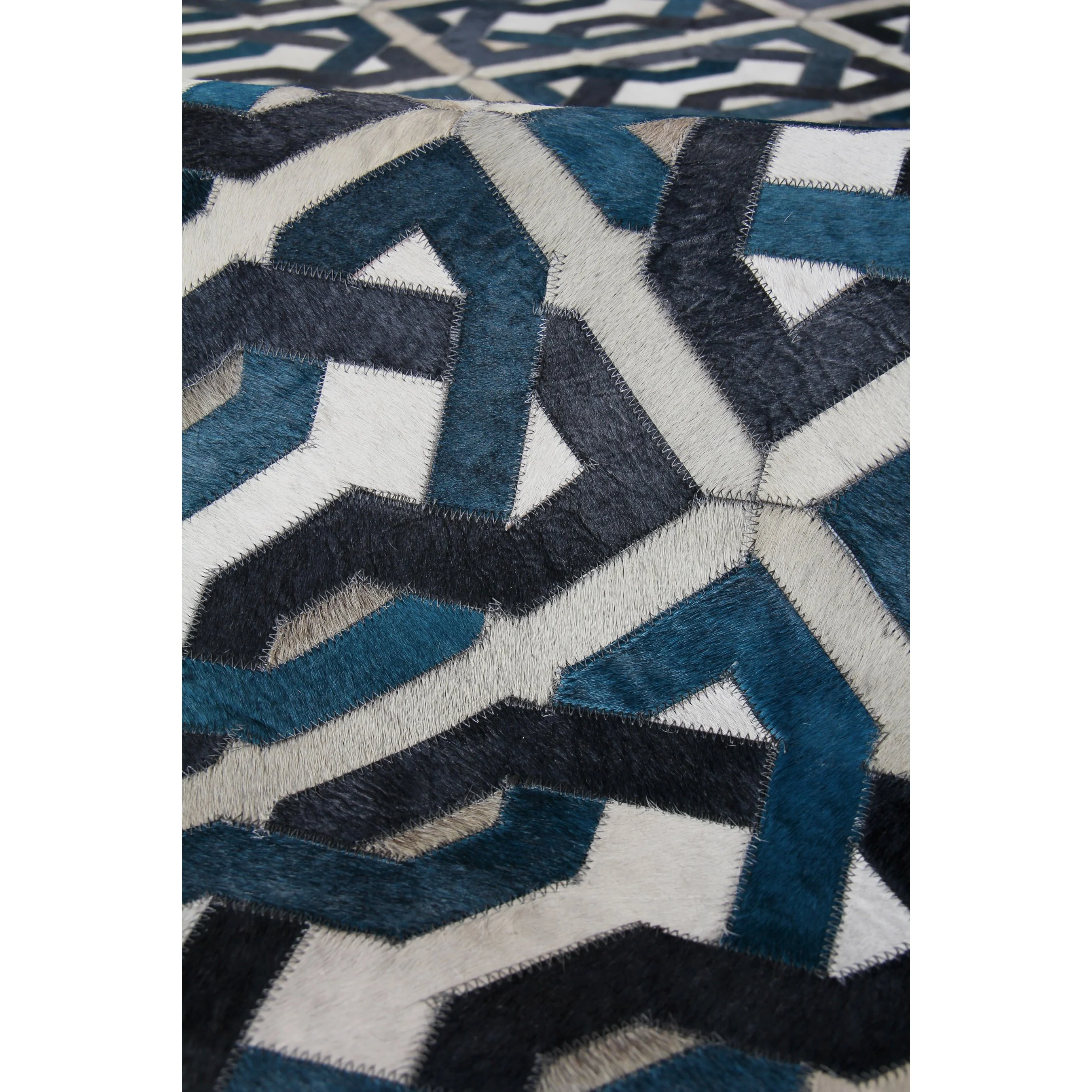 Natural Hide Rug - Image 4
