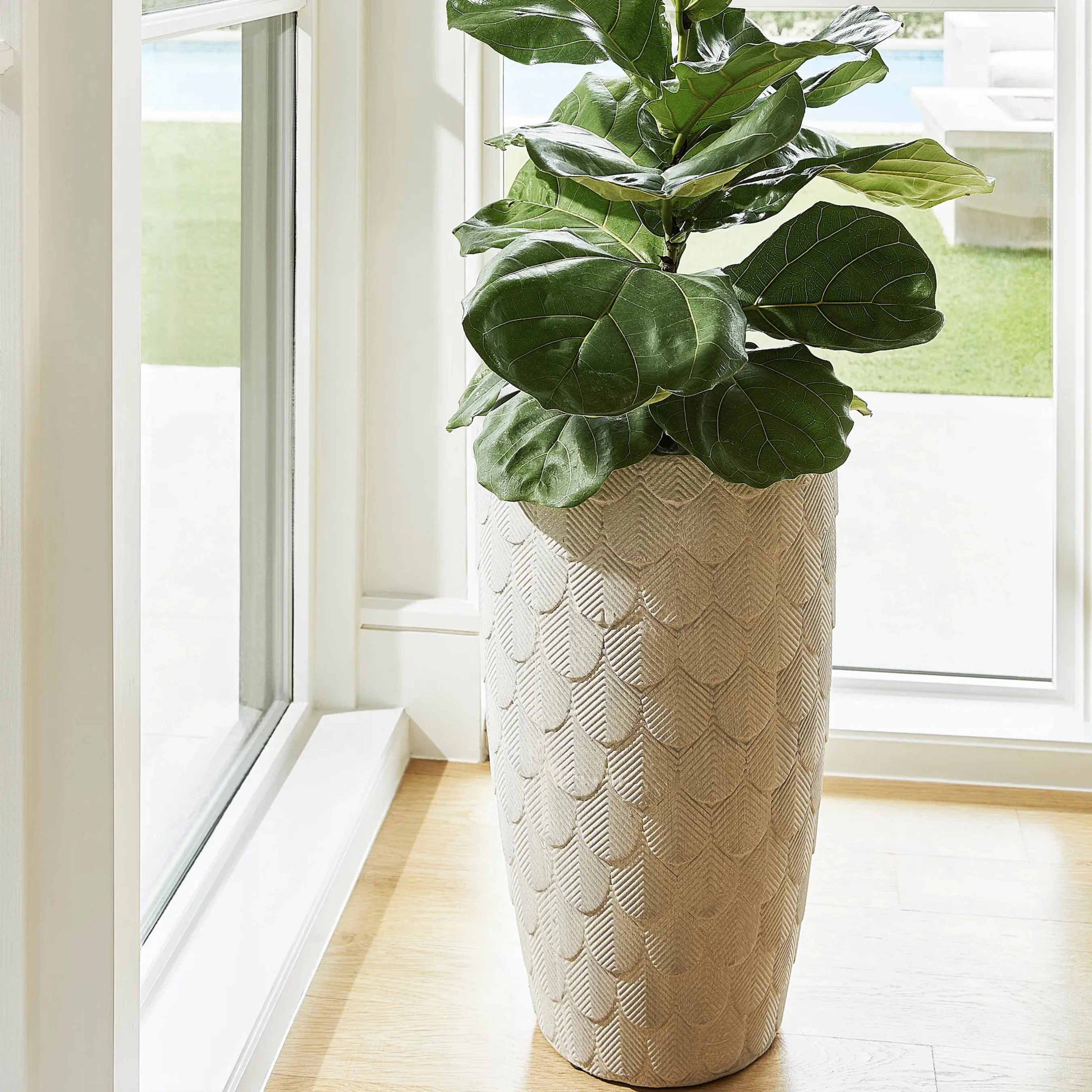 Nereus Tall Planter - Image 4