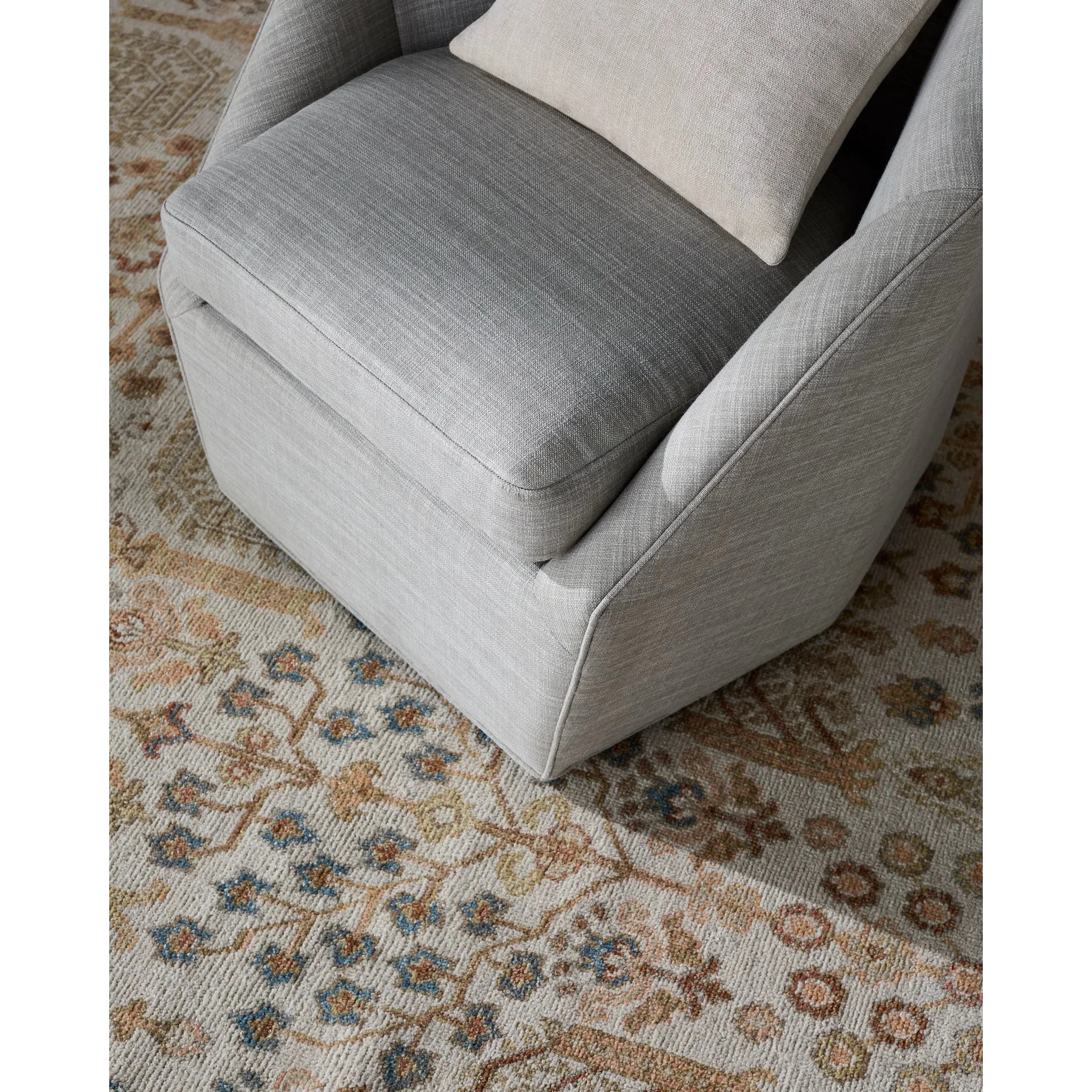 Neve Armchair - 539351 - Image 4