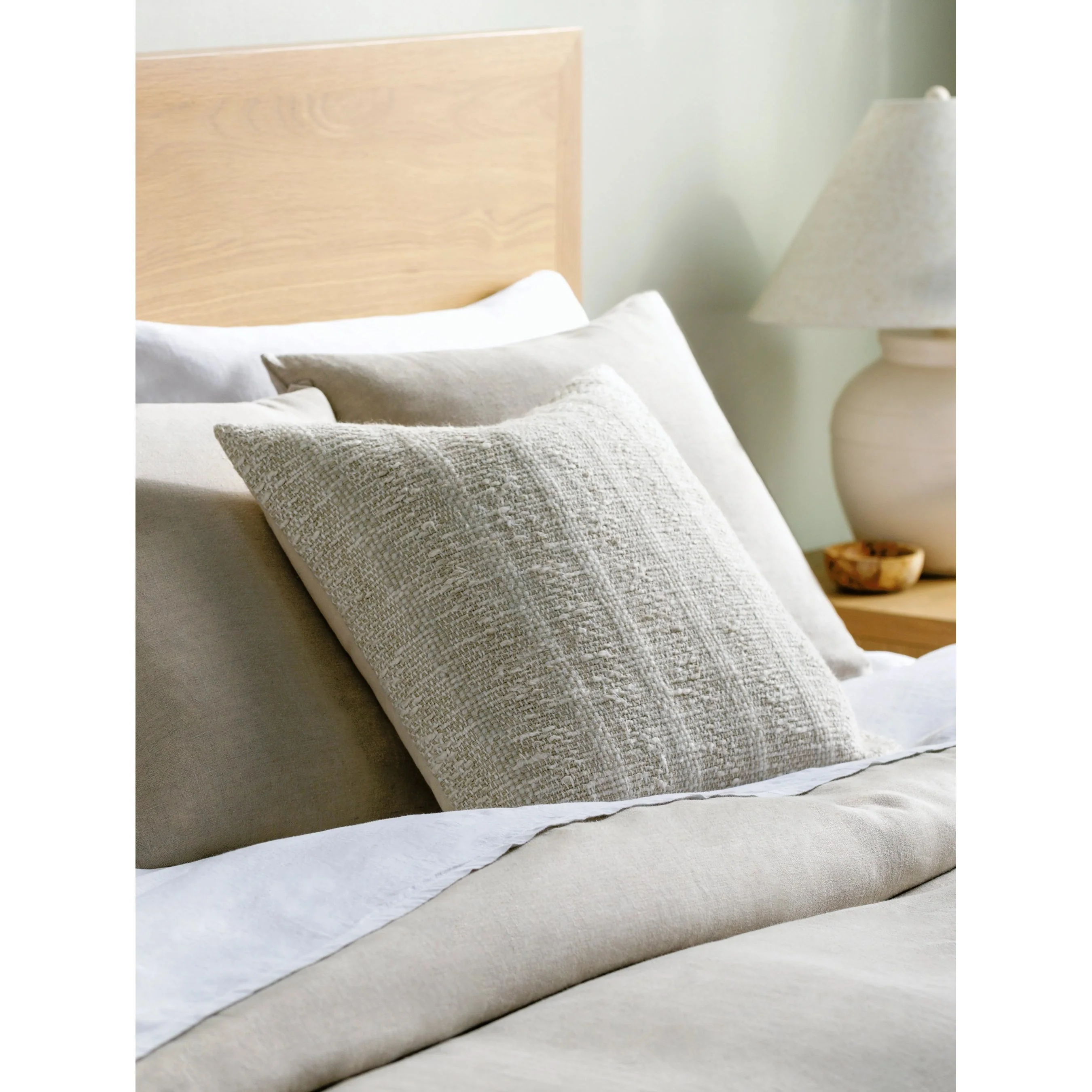 Nicki Accent Pillow - 534383 - Image 3
