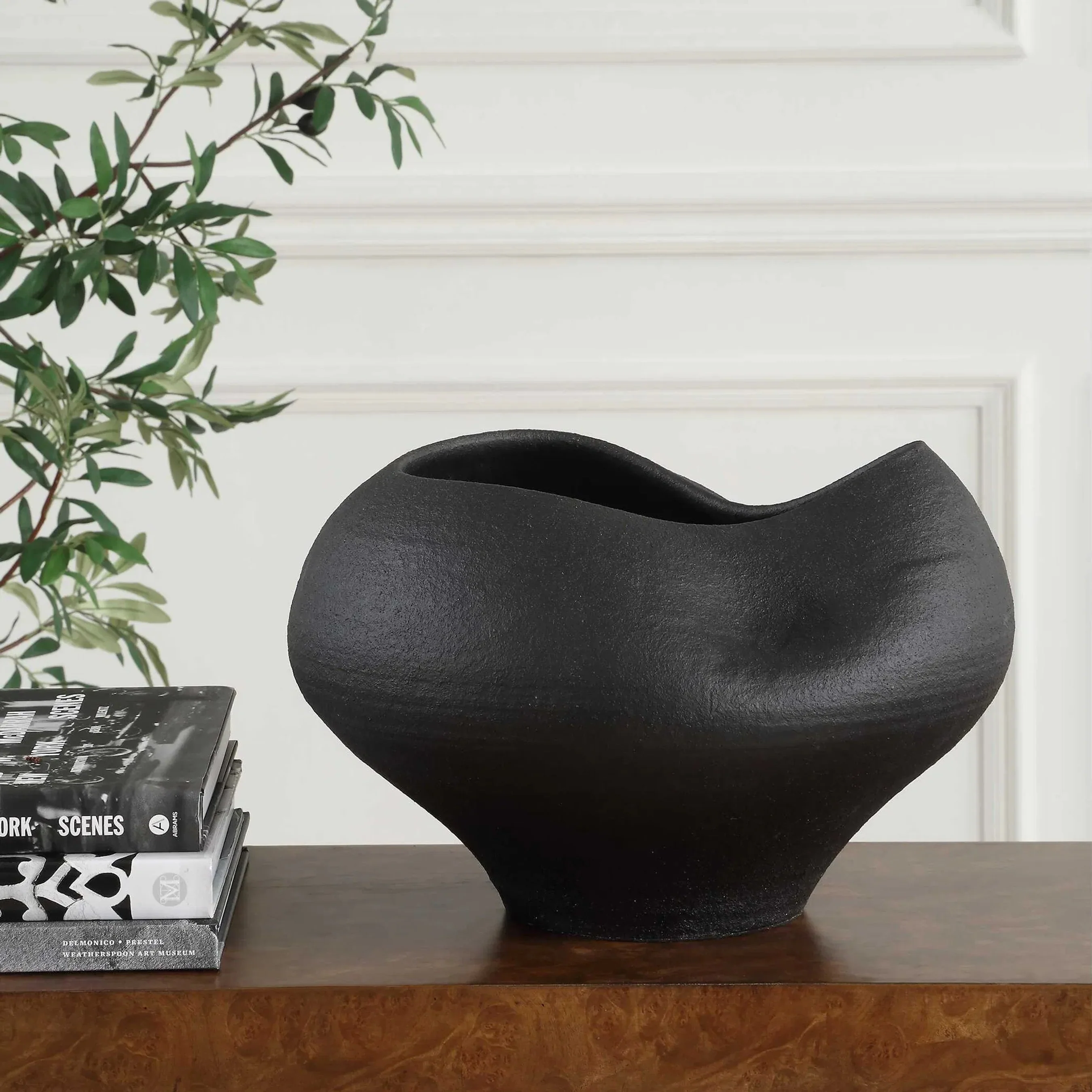 Nocturne Textured Bowl - Image 3