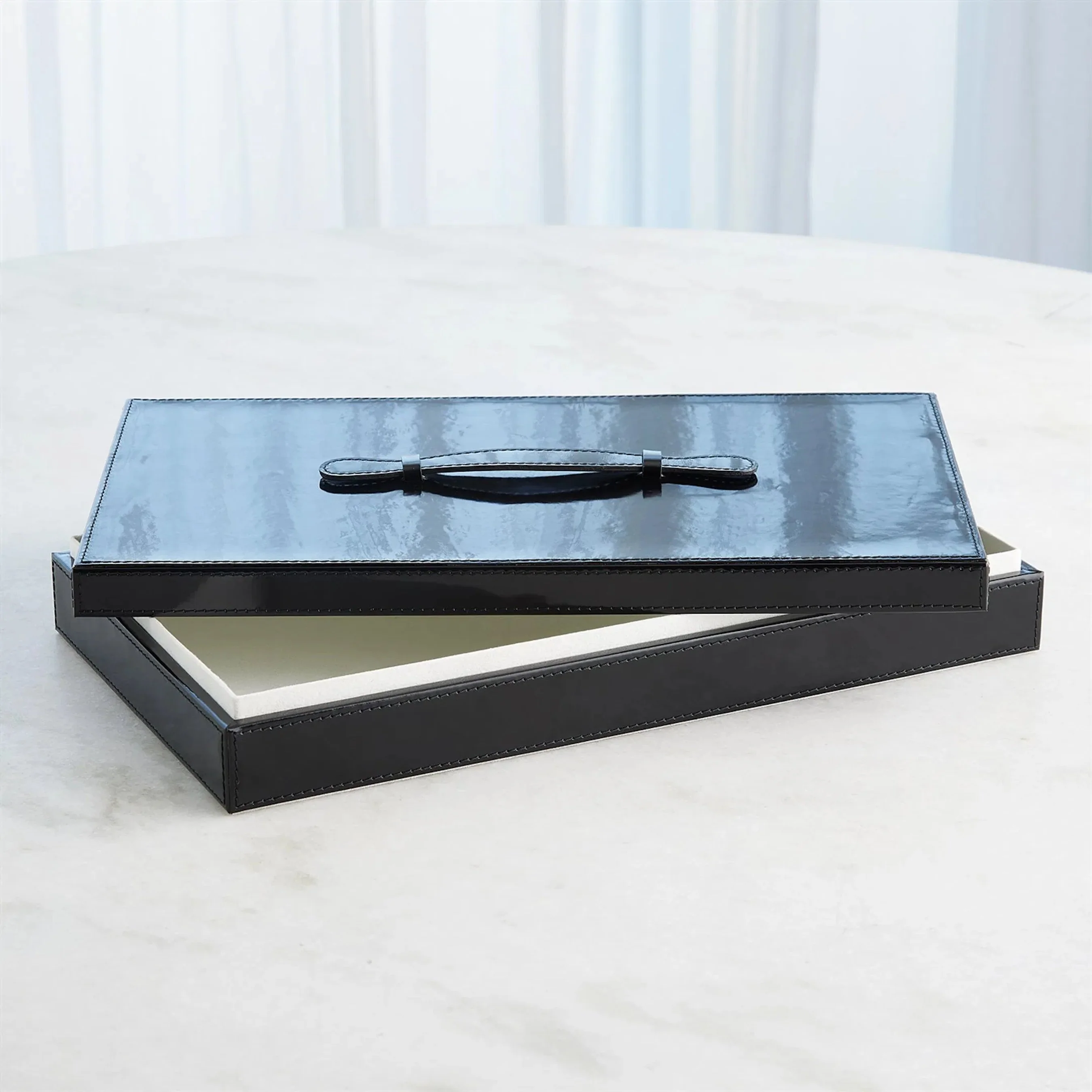 Noir Box - Image 5
