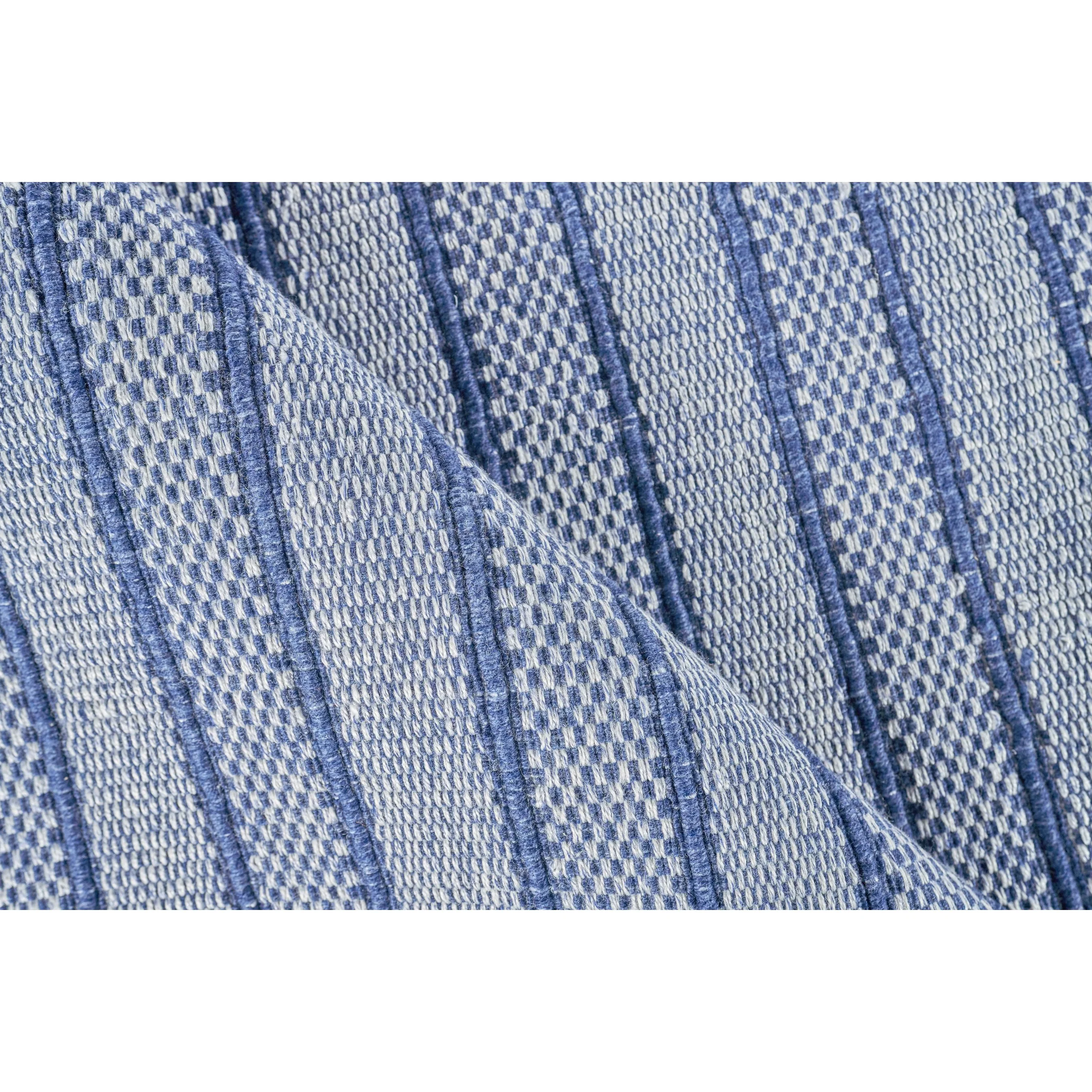 Nova Rug - Image 10