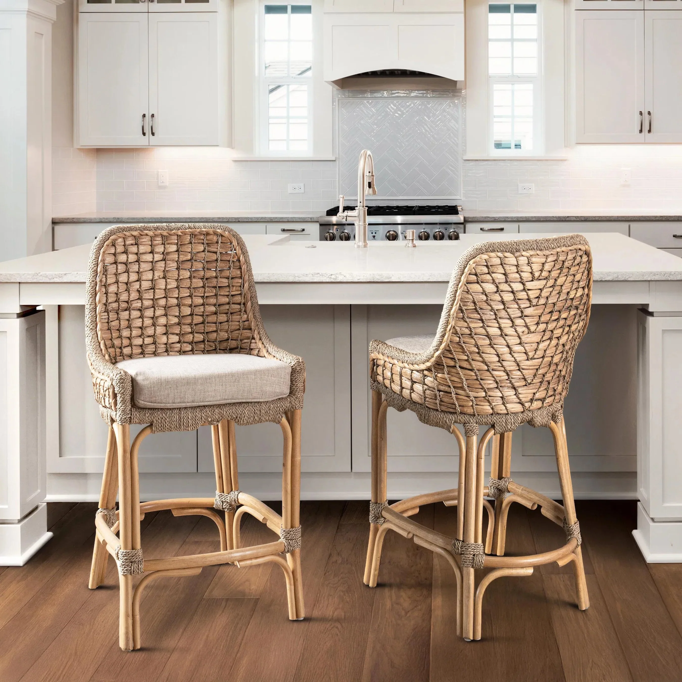 Nuevo Stool - Image 9